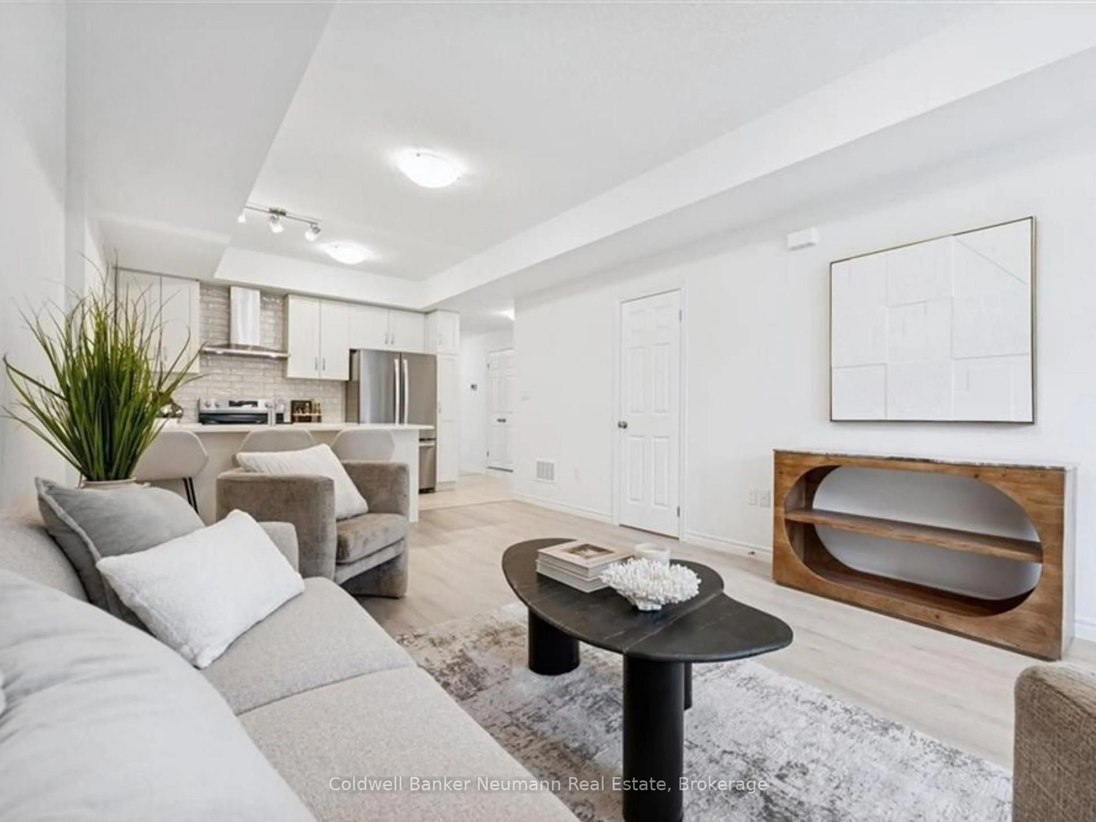 Living room with furniture, unknown for 6-53 Allegro Common, Cambridge Ontario N3C 1A5