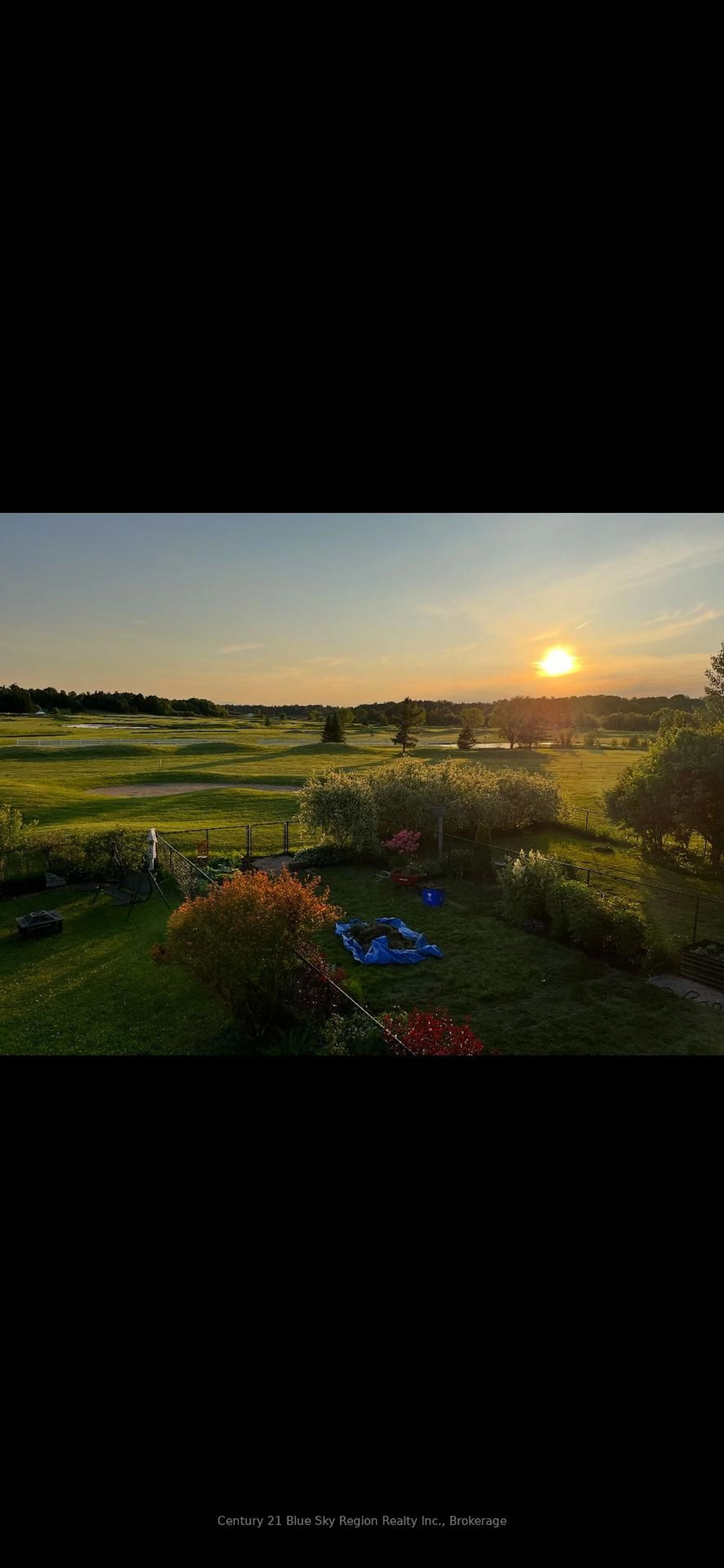 A pic from outside/outdoor area/front of a property/back of a property/a pic from drone, water/lake/river/ocean view for 87 Fairway Dr, Callander Ontario P0H 1H0