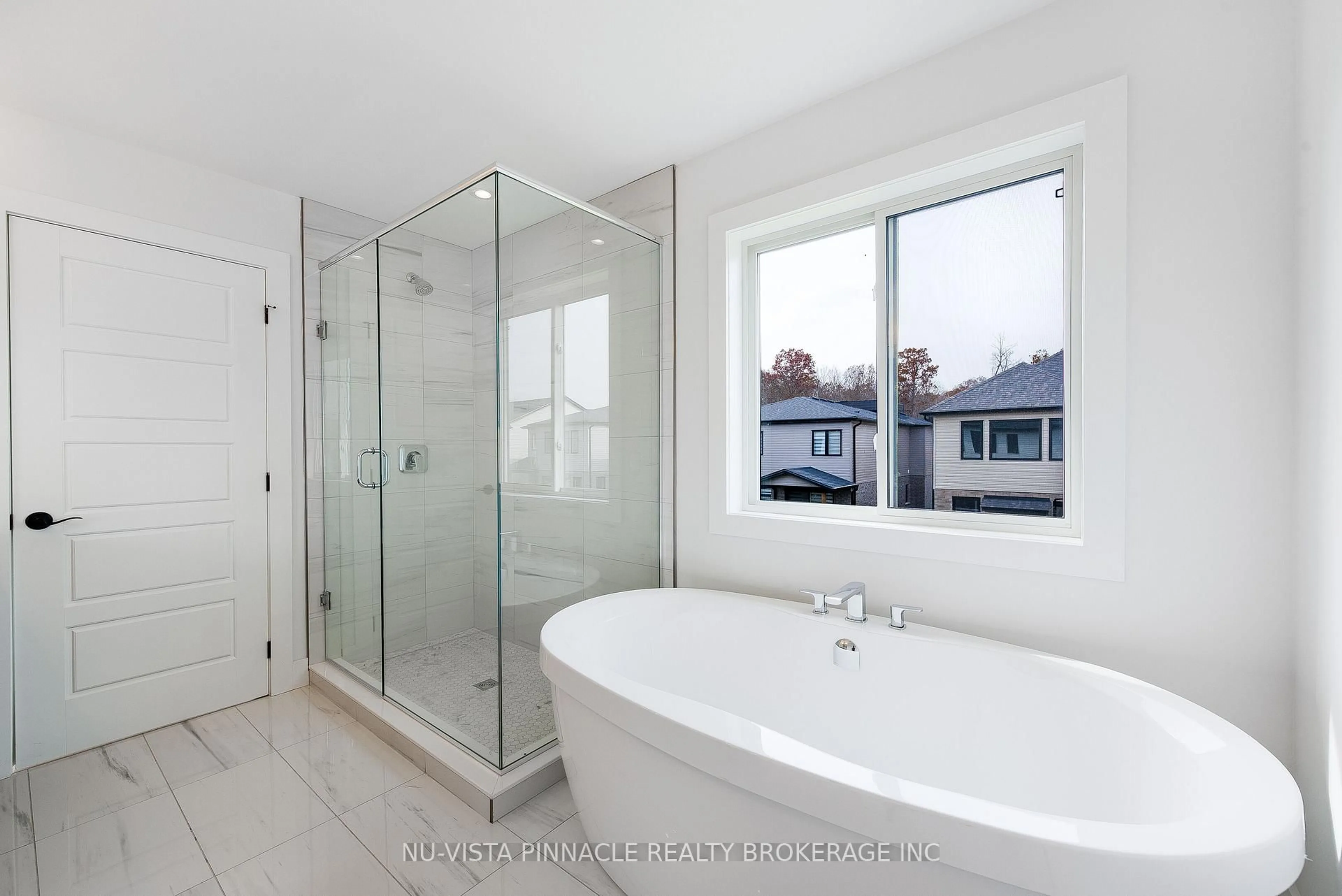 Contemporary bathroom, ceramic/tile floor for 1689 Brayford Ave, London South Ontario N6K 0H1