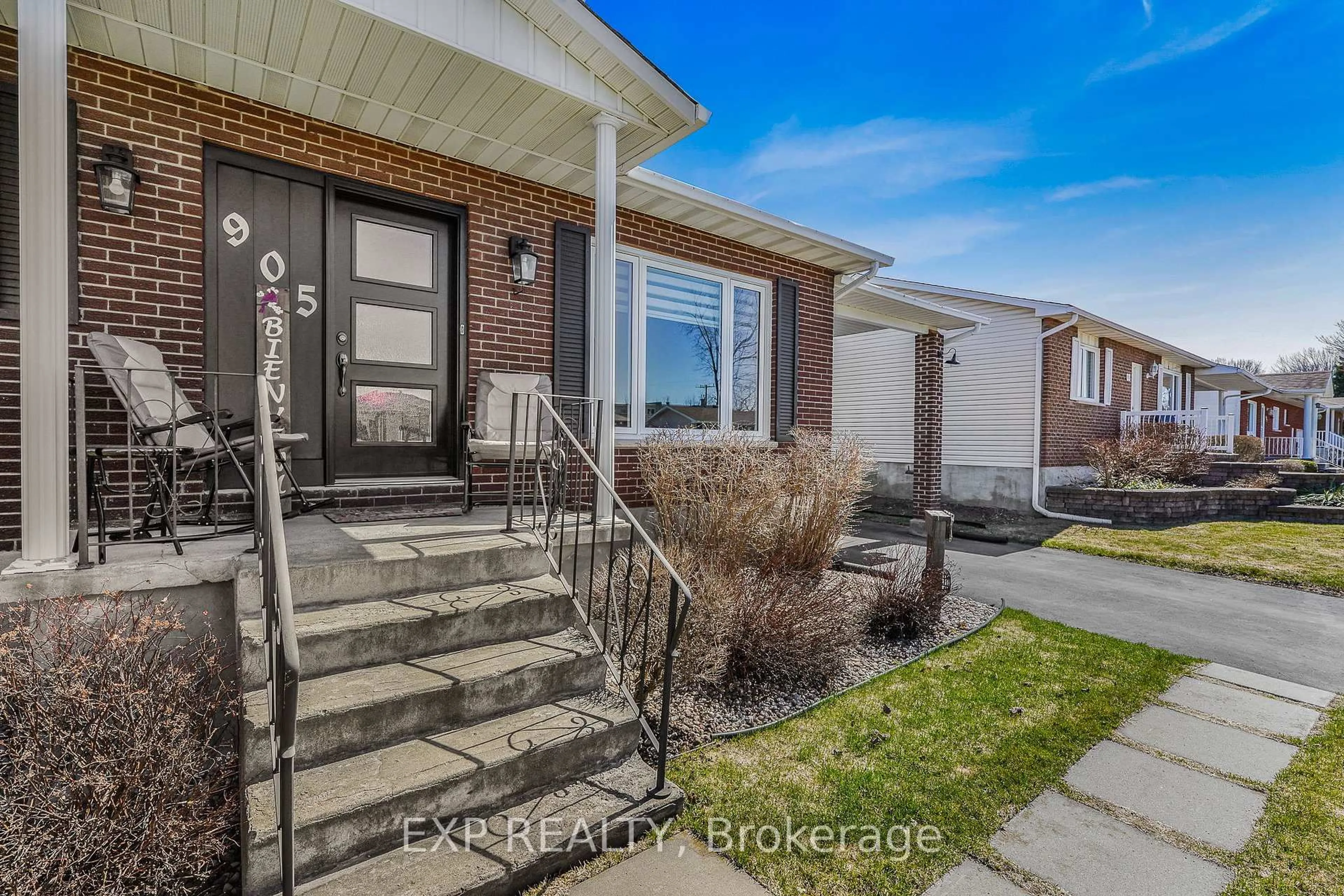 Home with brick exterior material, street for 905 Ghislain St, Hawkesbury Ontario K6A 3A8