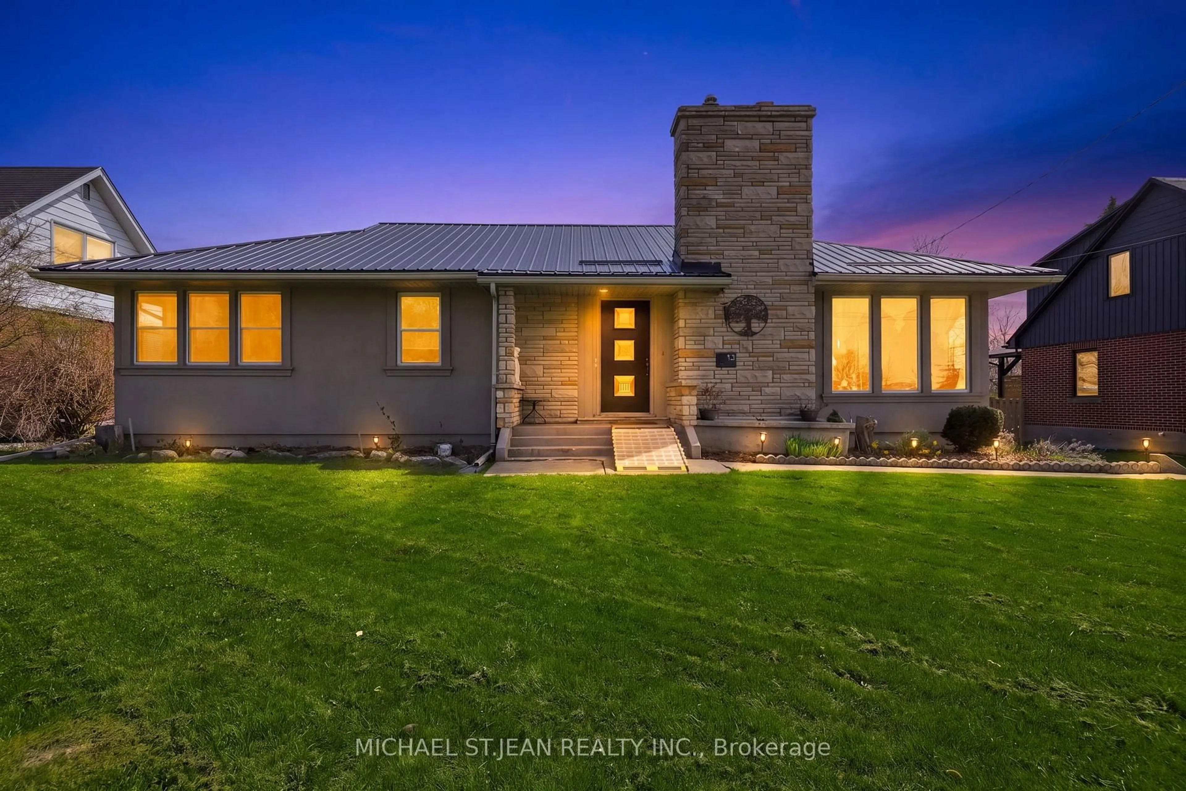 Home with brick exterior material, street for 12 Parkview Rd, Haldimand Ontario N0A 1H0