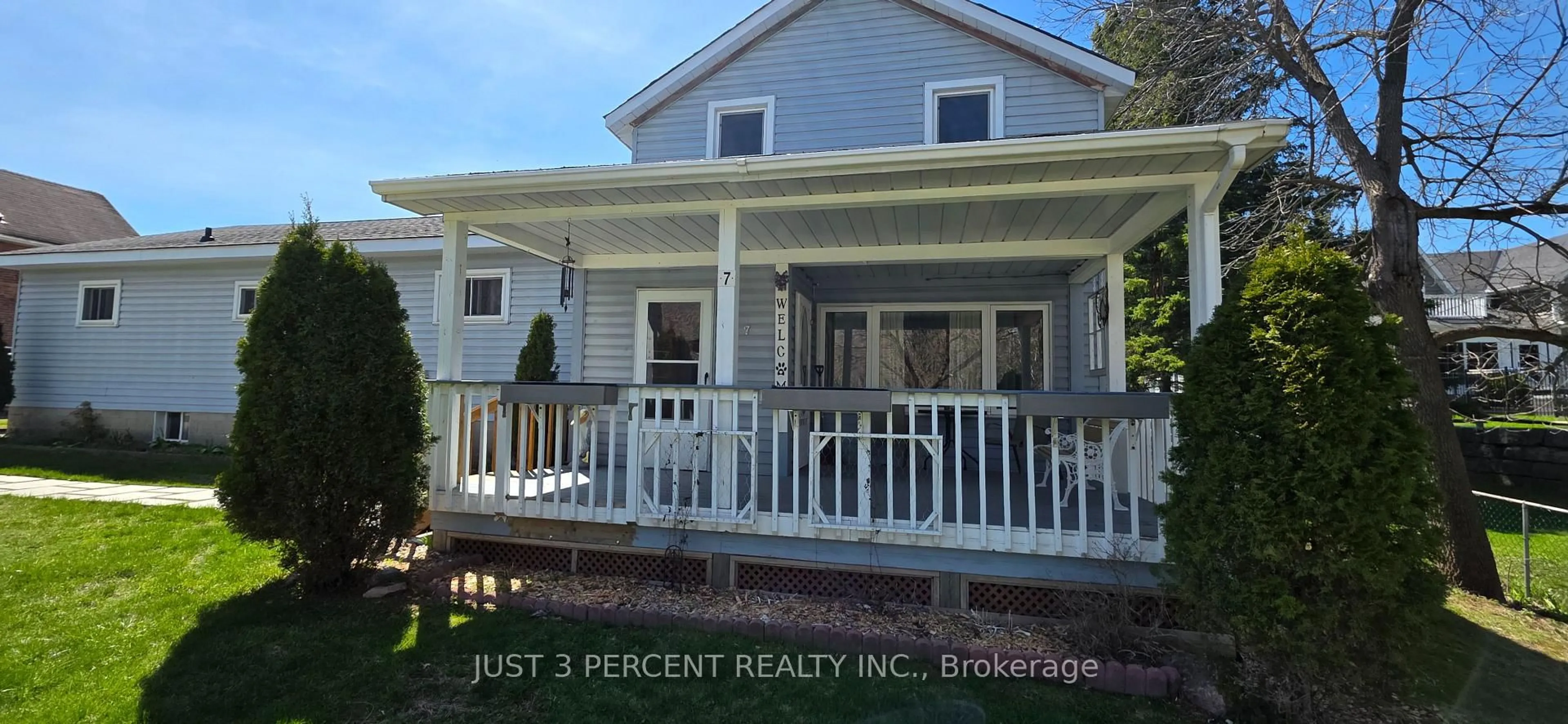 Home with vinyl exterior material, street for 7 Main St, Cavan Monaghan Ontario L0A 1G0