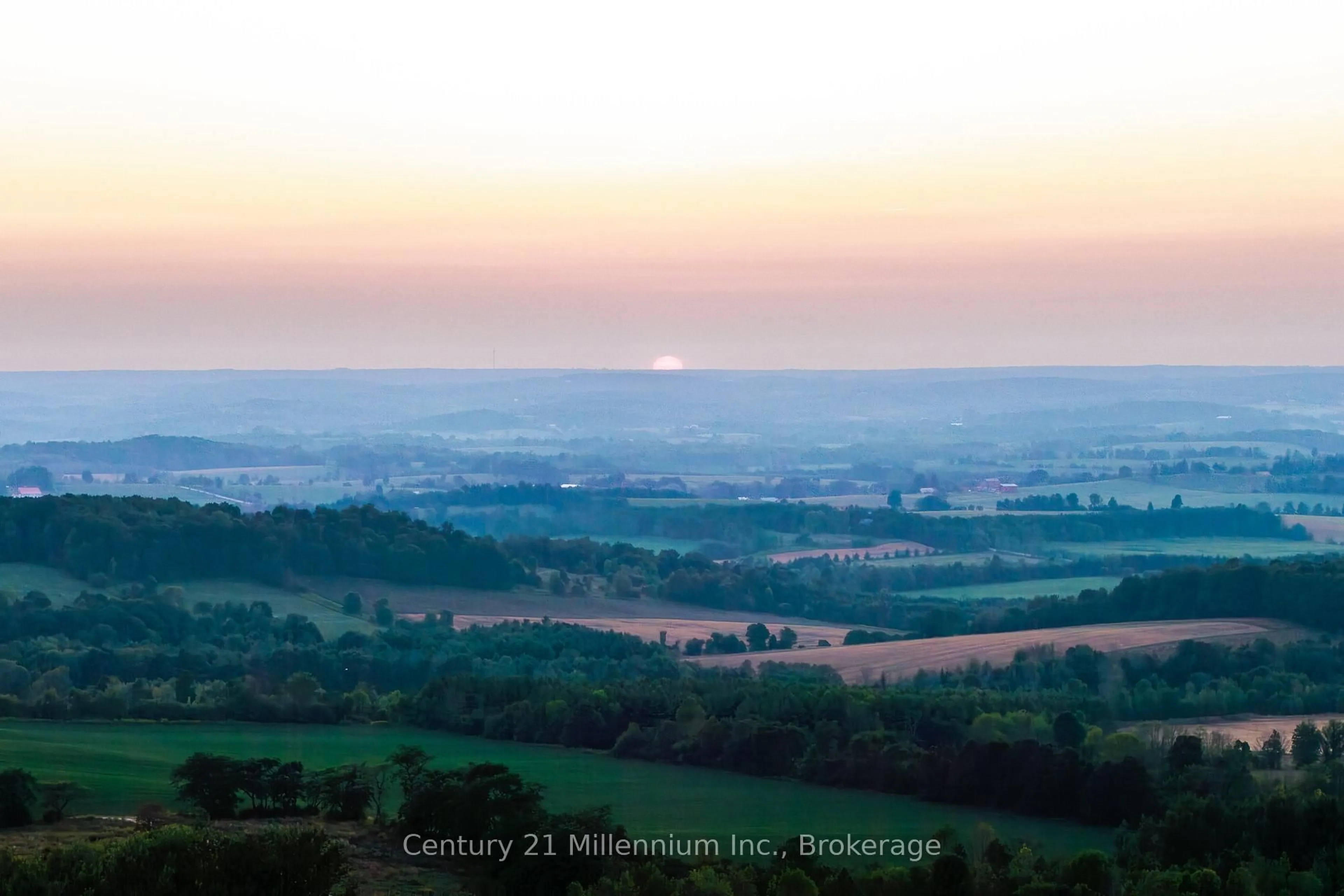 Blurry image for 157397 7th Line, R.R.#2 Line, Meaford Ontario N4L 1W5