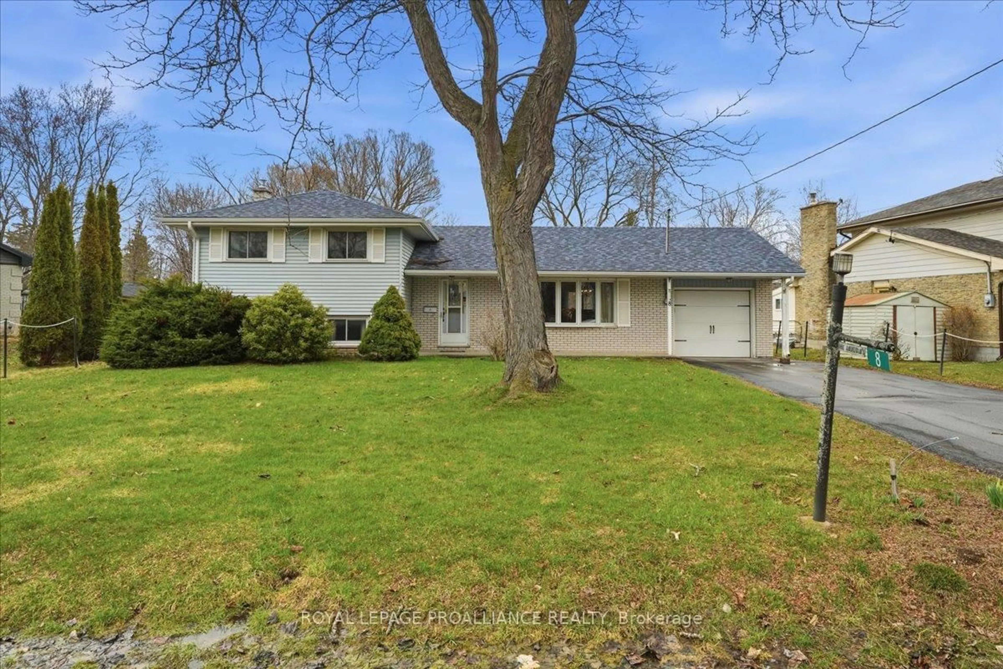 A pic from outside/outdoor area/front of a property/back of a property/a pic from drone, street for 8 Fenwood Cres, Prince Edward County Ontario K8N 4Z7