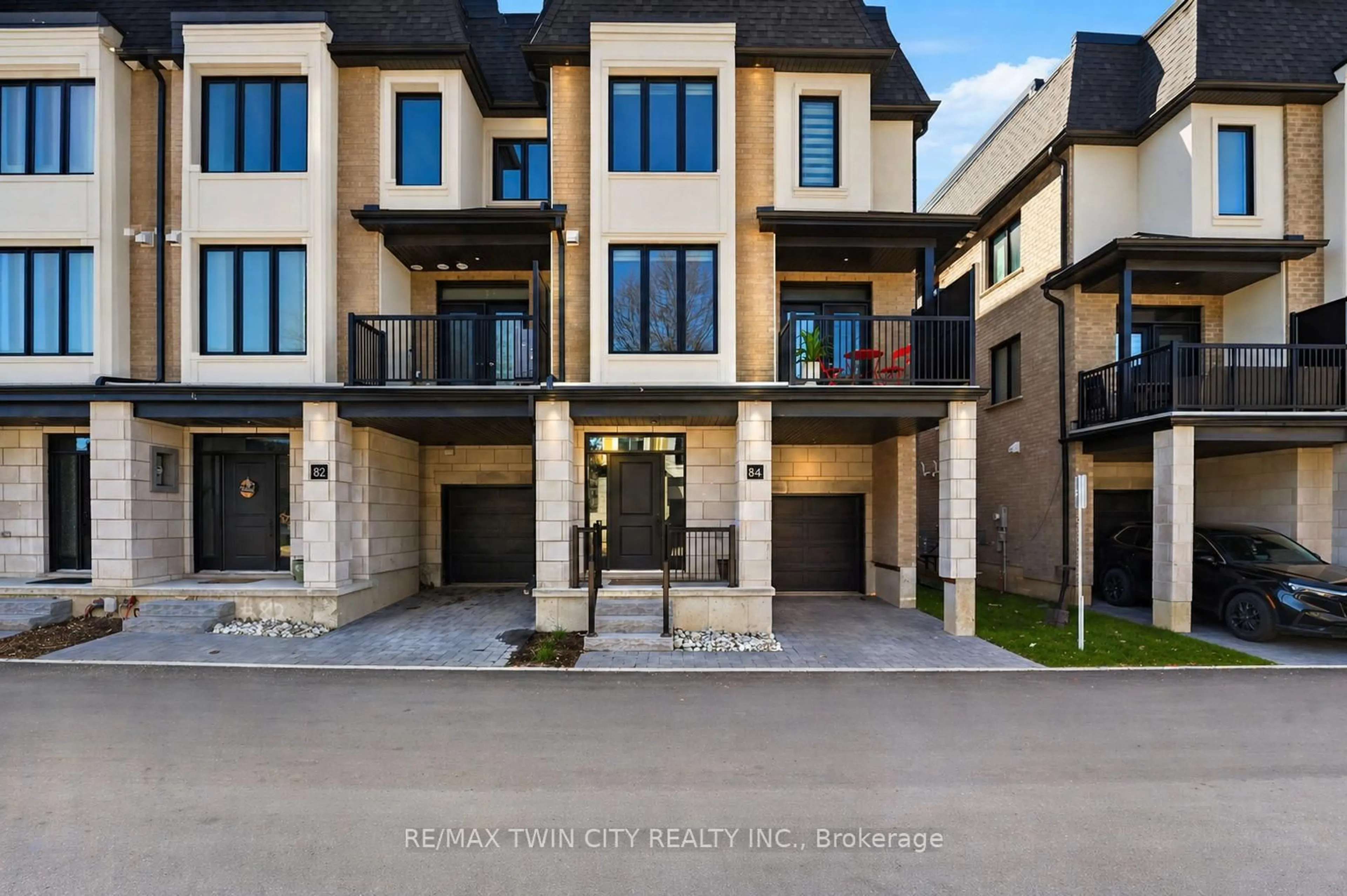 Unknown for 143 Elgin St #84, Cambridge Ontario N1R 0E1