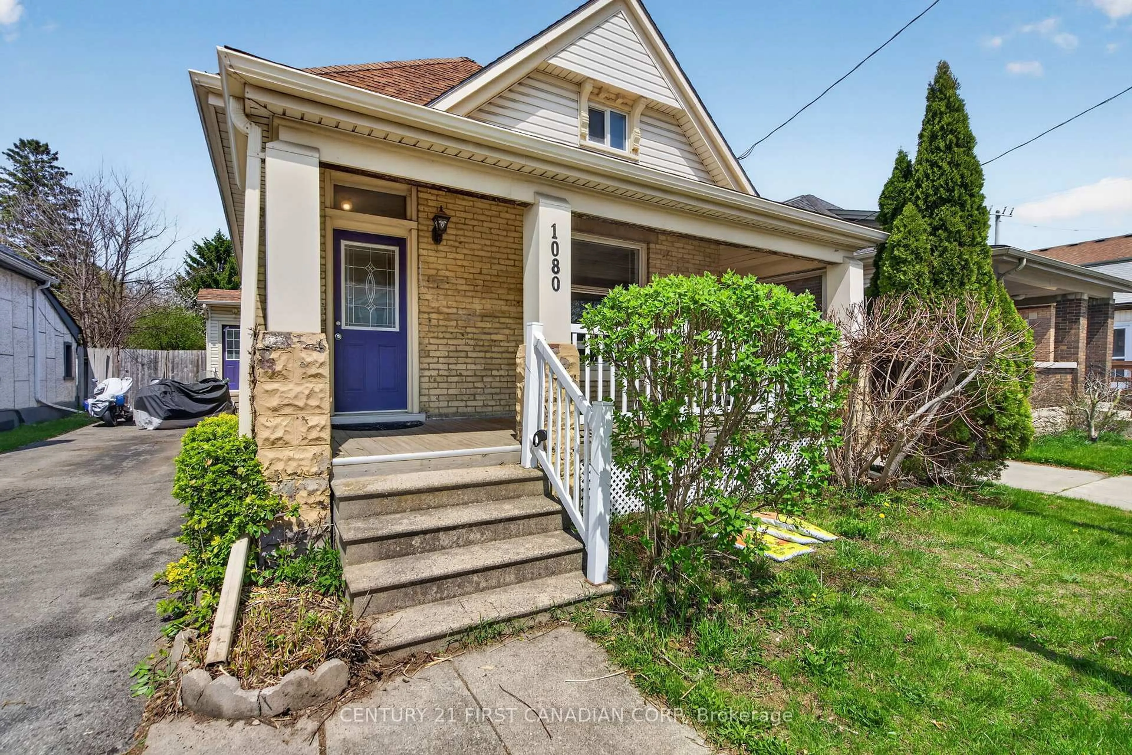 Home with brick exterior material, street for 1080 Trafalgar St, London East Ontario N5Z 1G7
