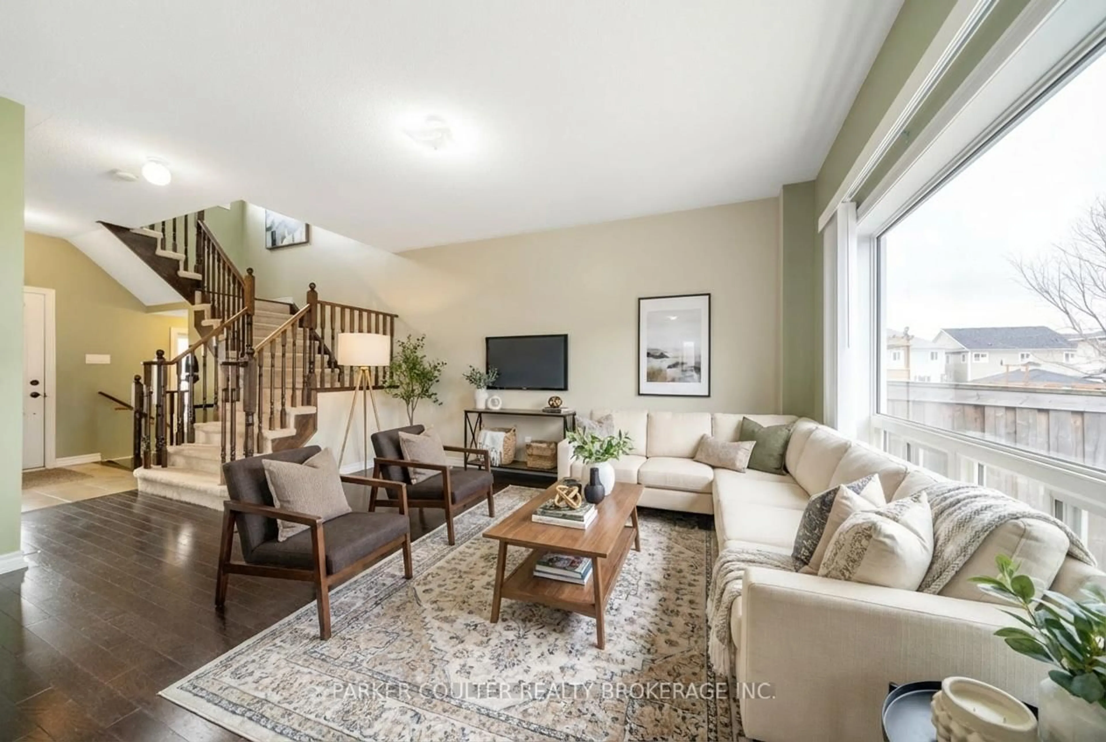 Living room with furniture, unknown for 829 O'Reilly Cres, Shelburne Ontario L0N 1S2