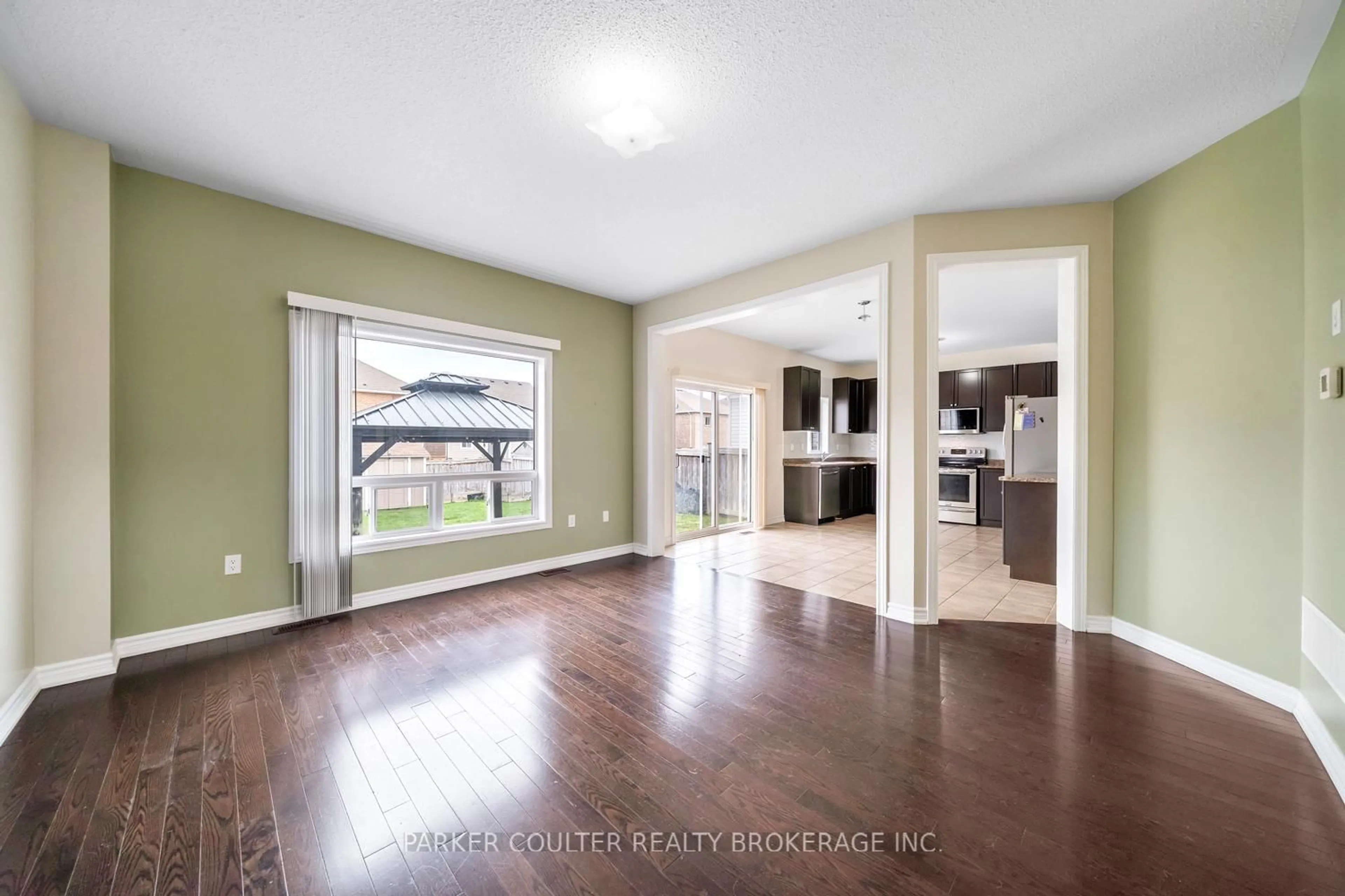 Unknown for 829 O'Reilly Cres, Shelburne Ontario L0N 1S2