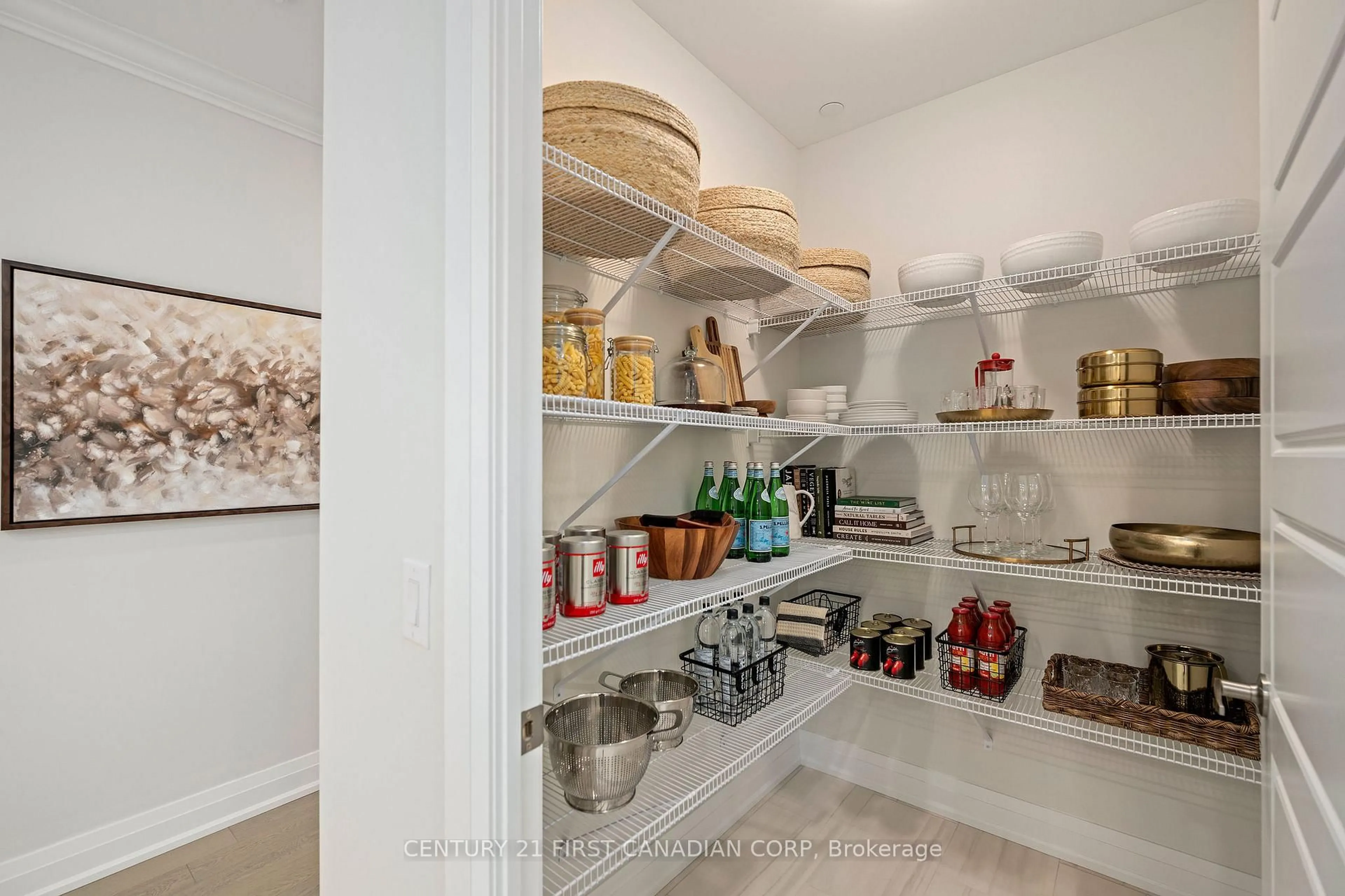 Laundry room for 1560 Upper West Ave #307, London South Ontario N6K 0M4