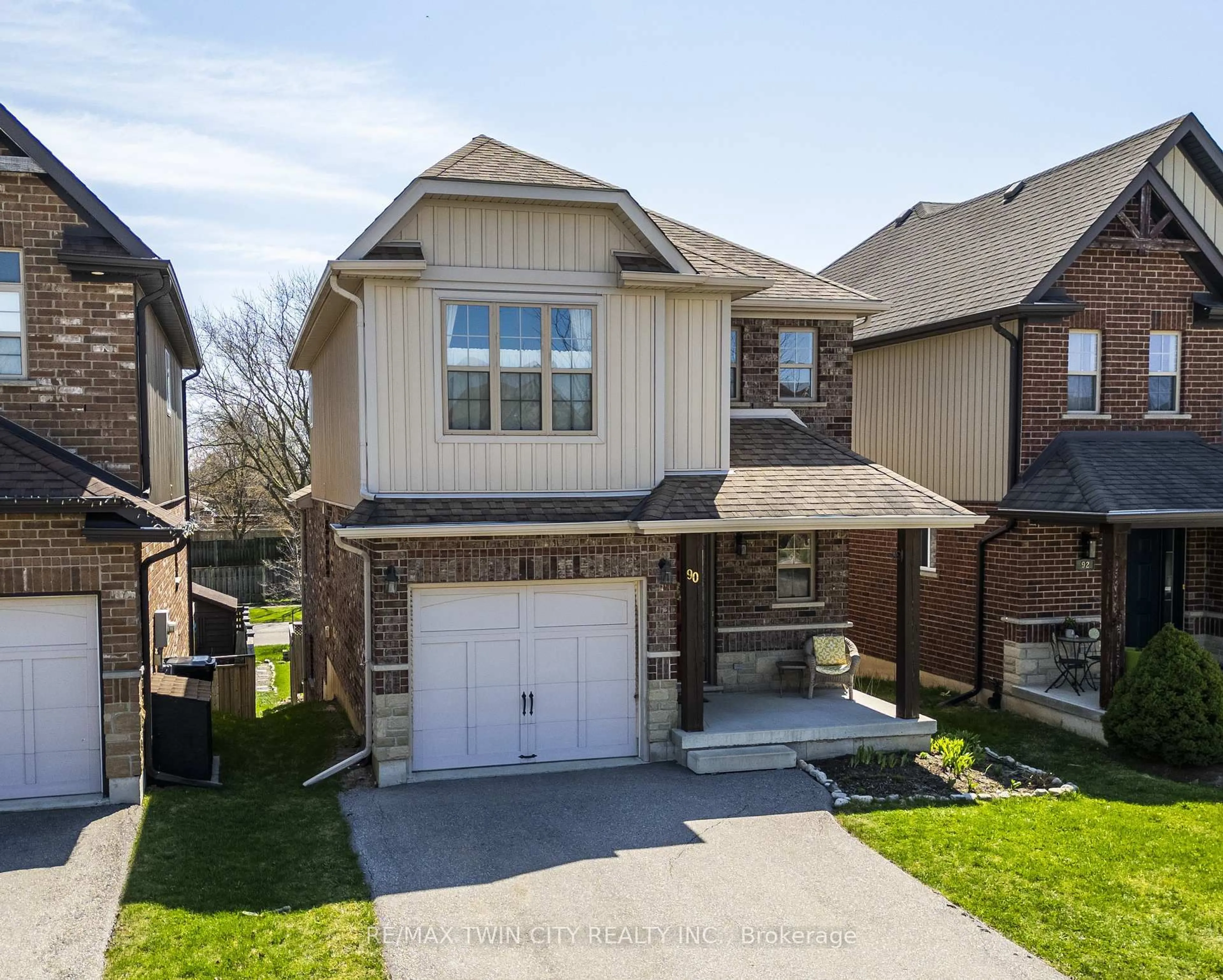 Home with brick exterior material, street for 90 Captain Mccallum Dr, Wilmot Ontario N3A 0B7