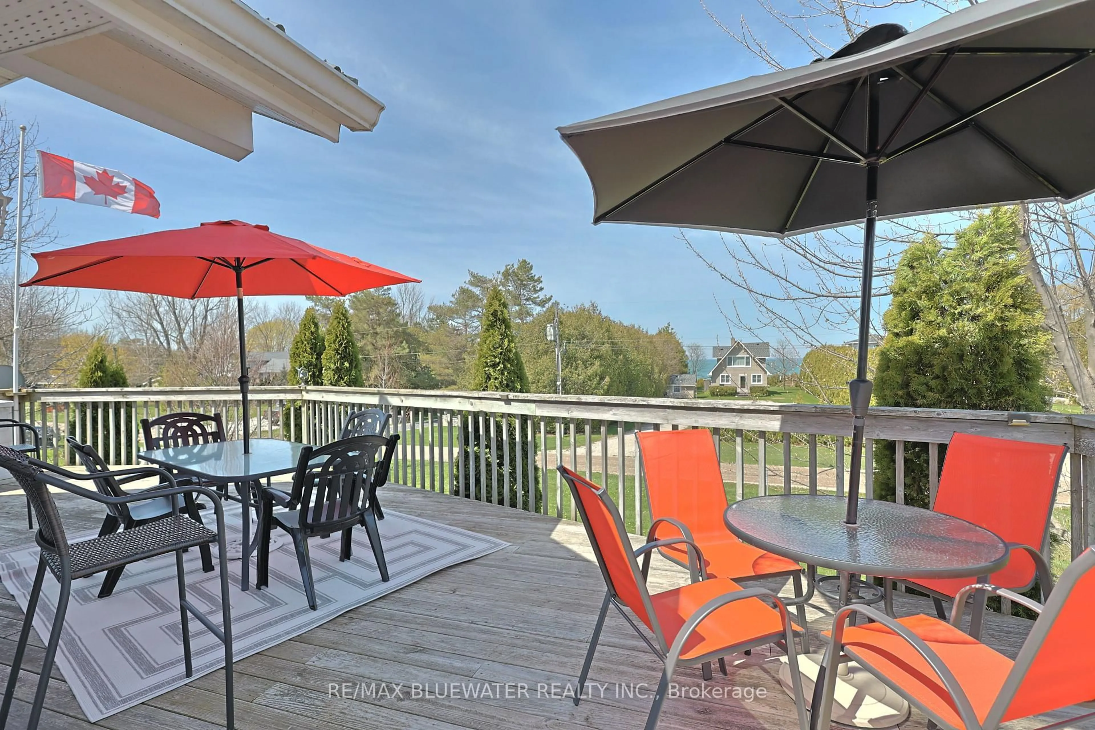 Patio, water/lake/river/ocean view for 74156 Bluehaven Beach Dr, Bluewater Ontario N0M 2T0