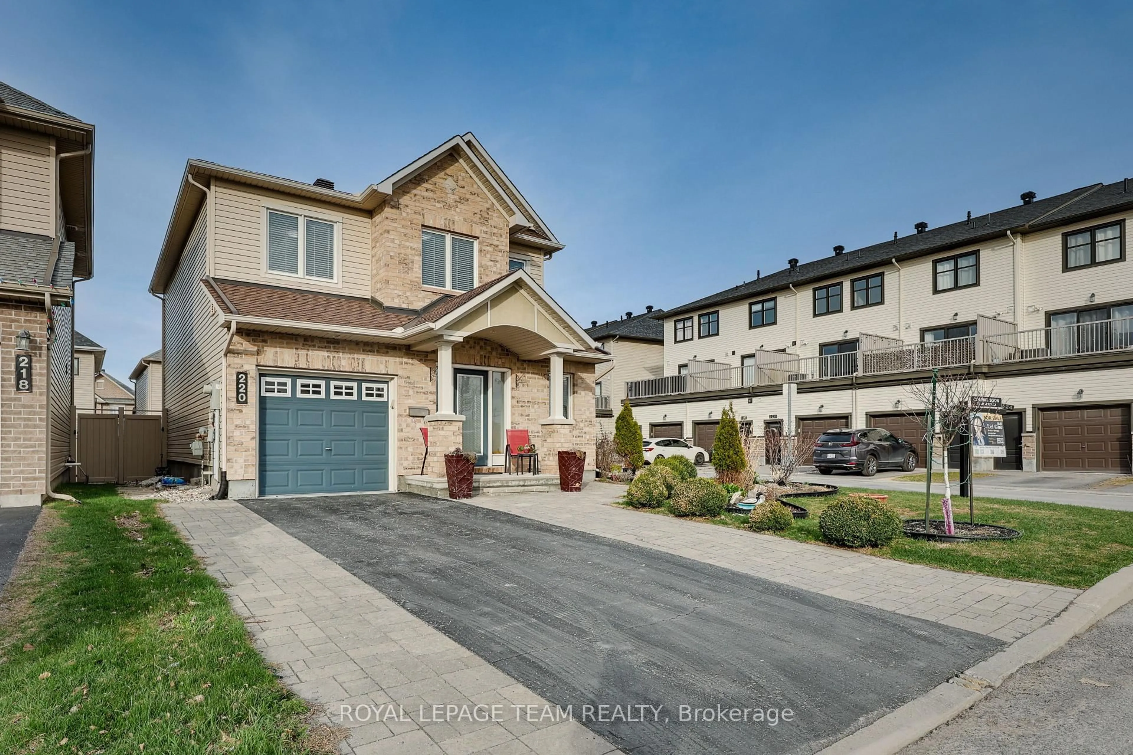 Unknown for 220 Mission Trail Cres, Ottawa Ontario K2T 0H7