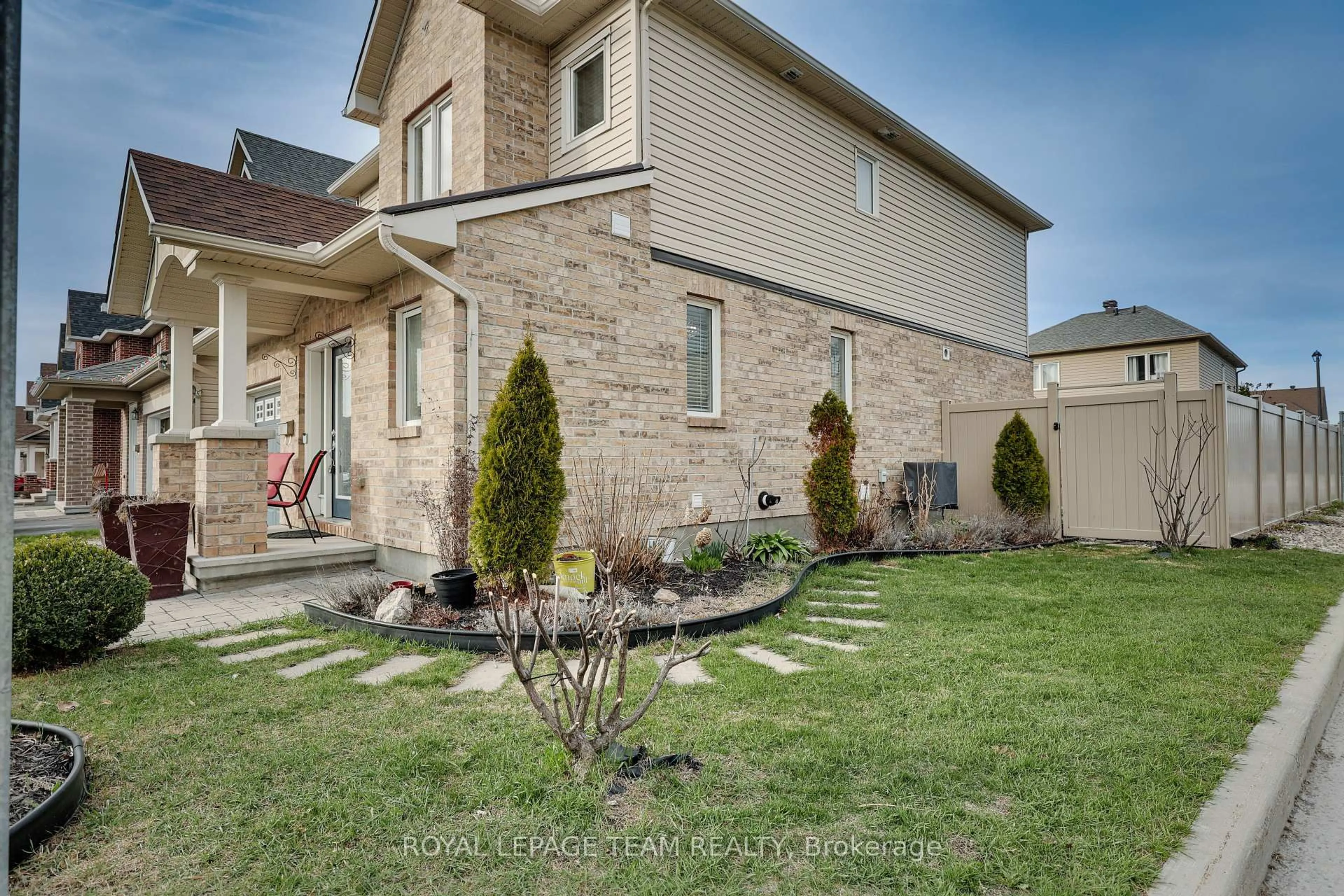 Home with brick exterior material, street for 220 Mission Trail Cres, Ottawa Ontario K2T 0H7