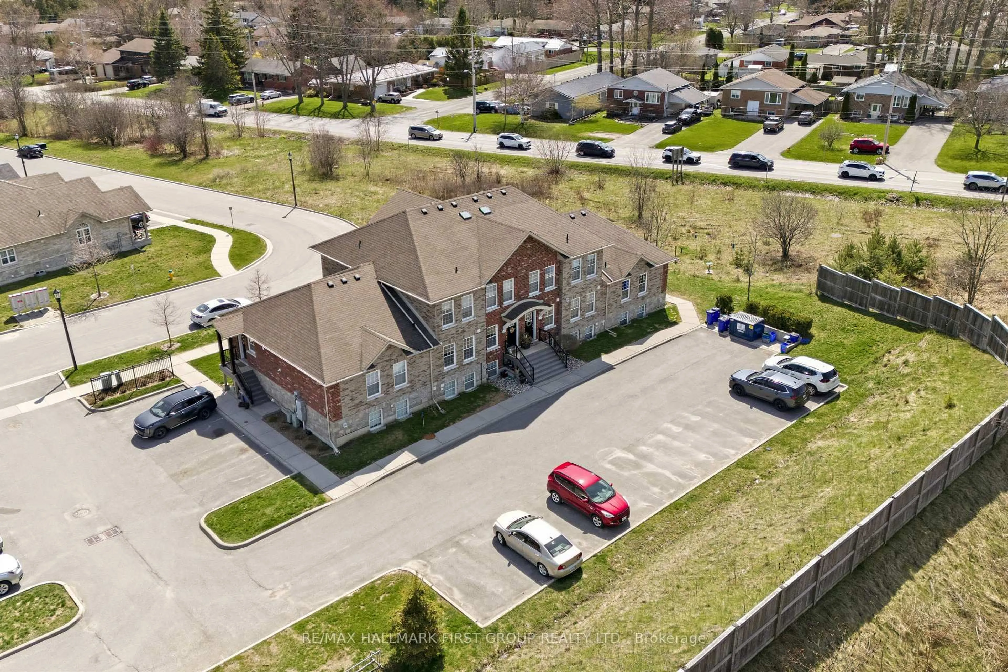 A pic from outside/outdoor area/front of a property/back of a property/a pic from drone, unknown for 430 Lonsberry Dr #109, Cobourg Ontario K9A 0K4