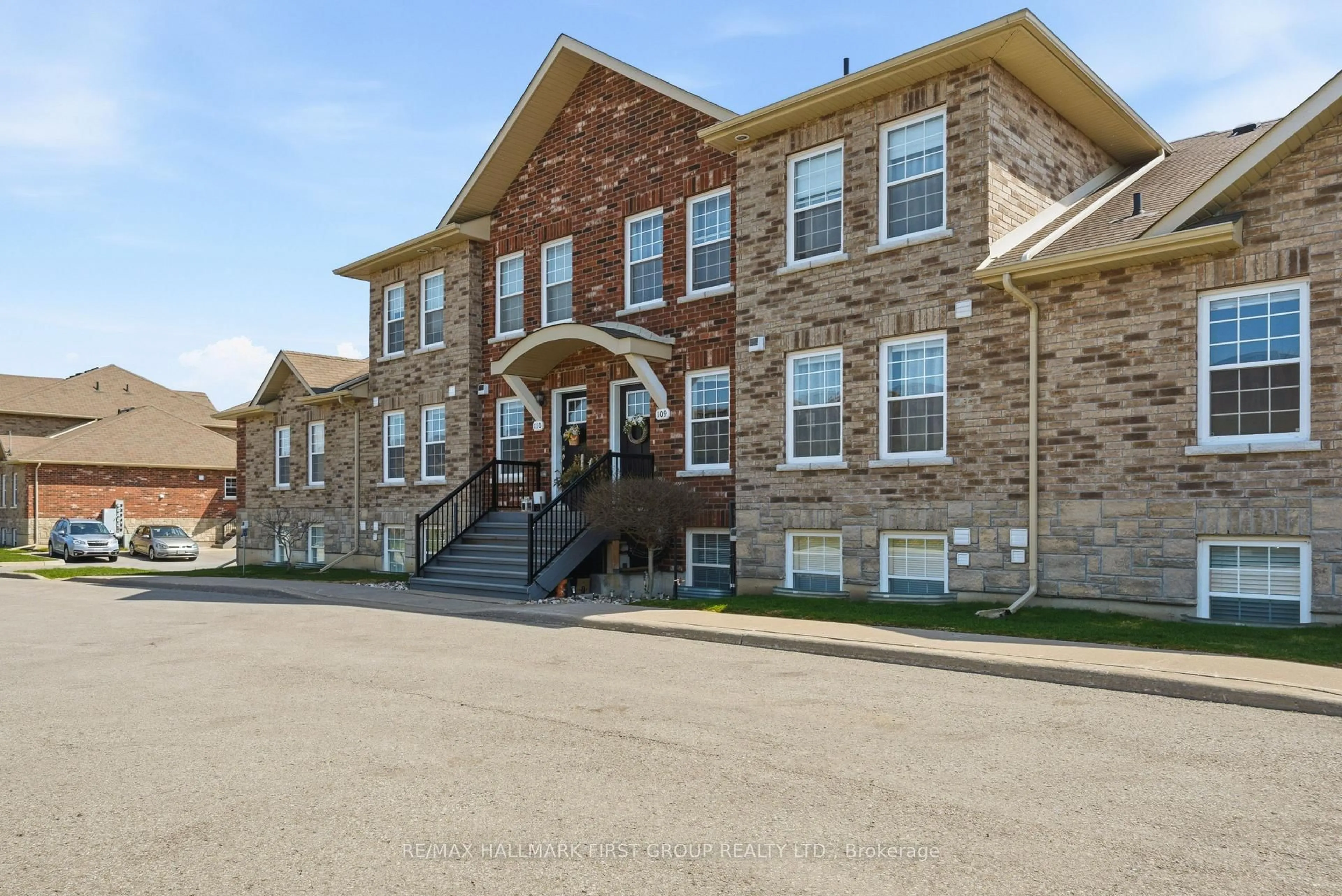 Home with brick exterior material, building for 430 Lonsberry Dr #109, Cobourg Ontario K9A 0K4