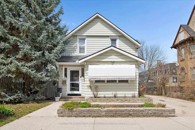 64 Francis St, Kitchener 4
