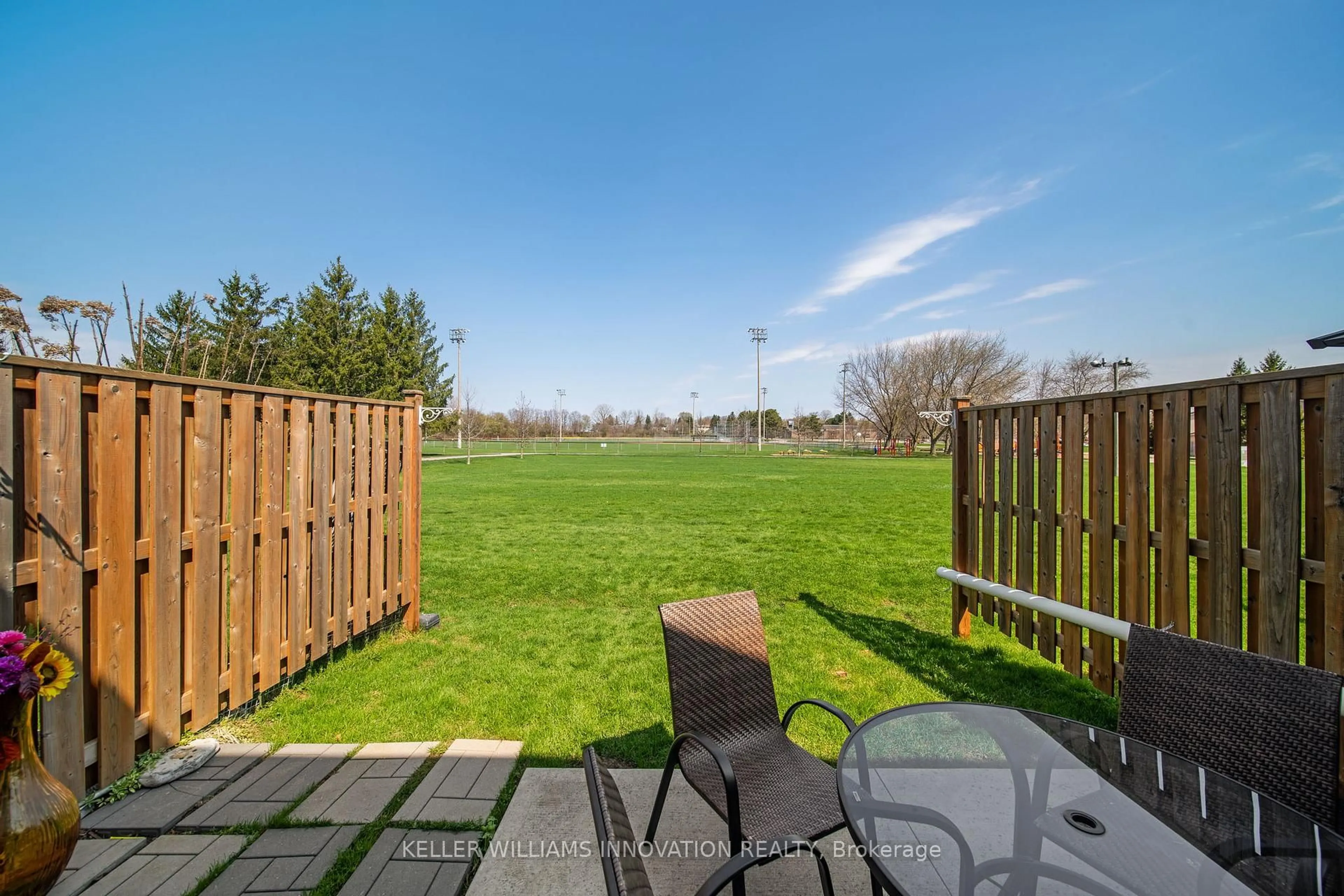 Patio, water/lake/river/ocean view for 160 Rittenhouse Rd #20, Kitchener Ontario N2E 3G6