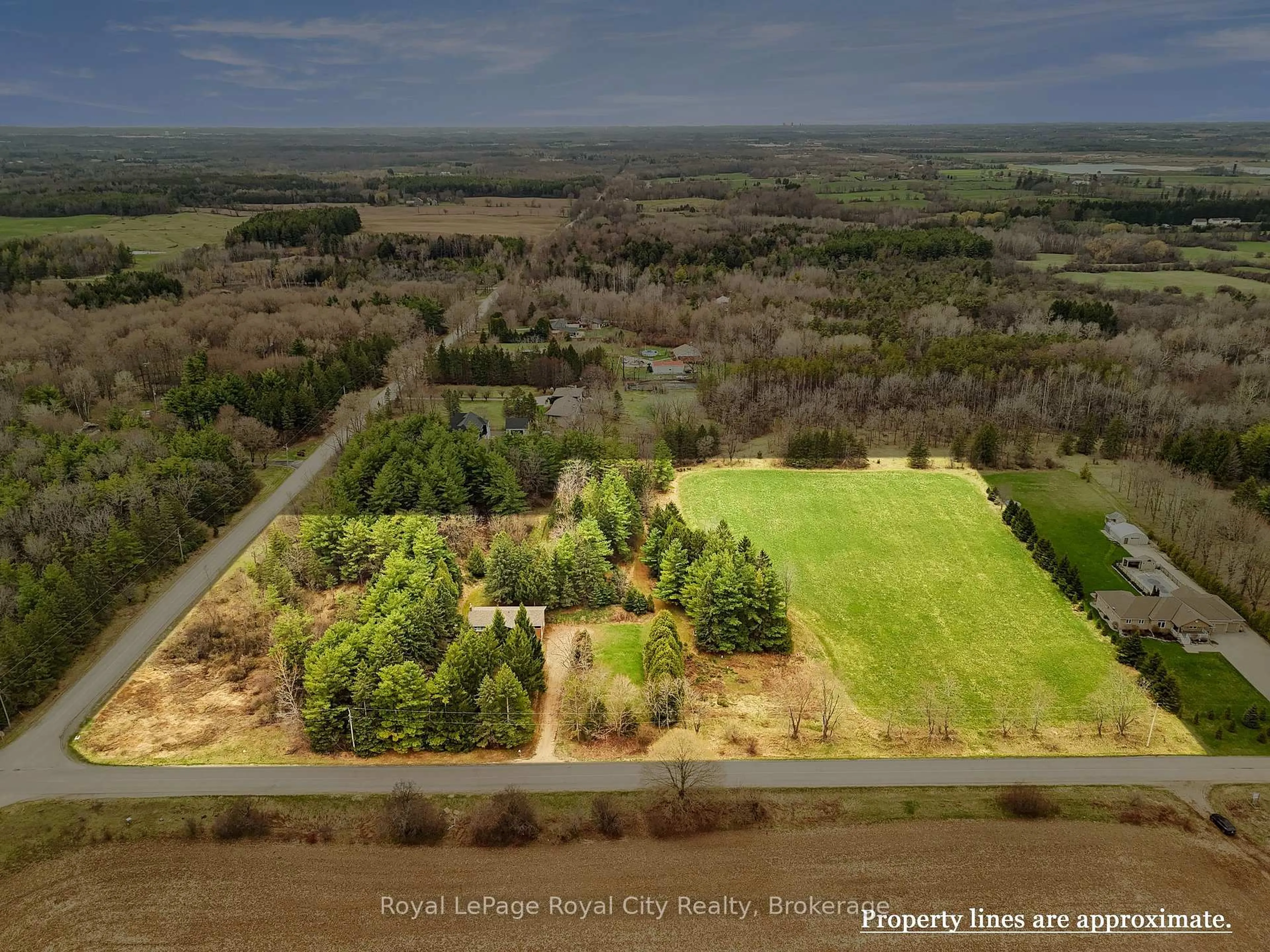 A pic from outside/outdoor area/front of a property/back of a property/a pic from drone, forest/trees view for 4620 20 Sdrd, Puslinch Ontario N1H 6J3