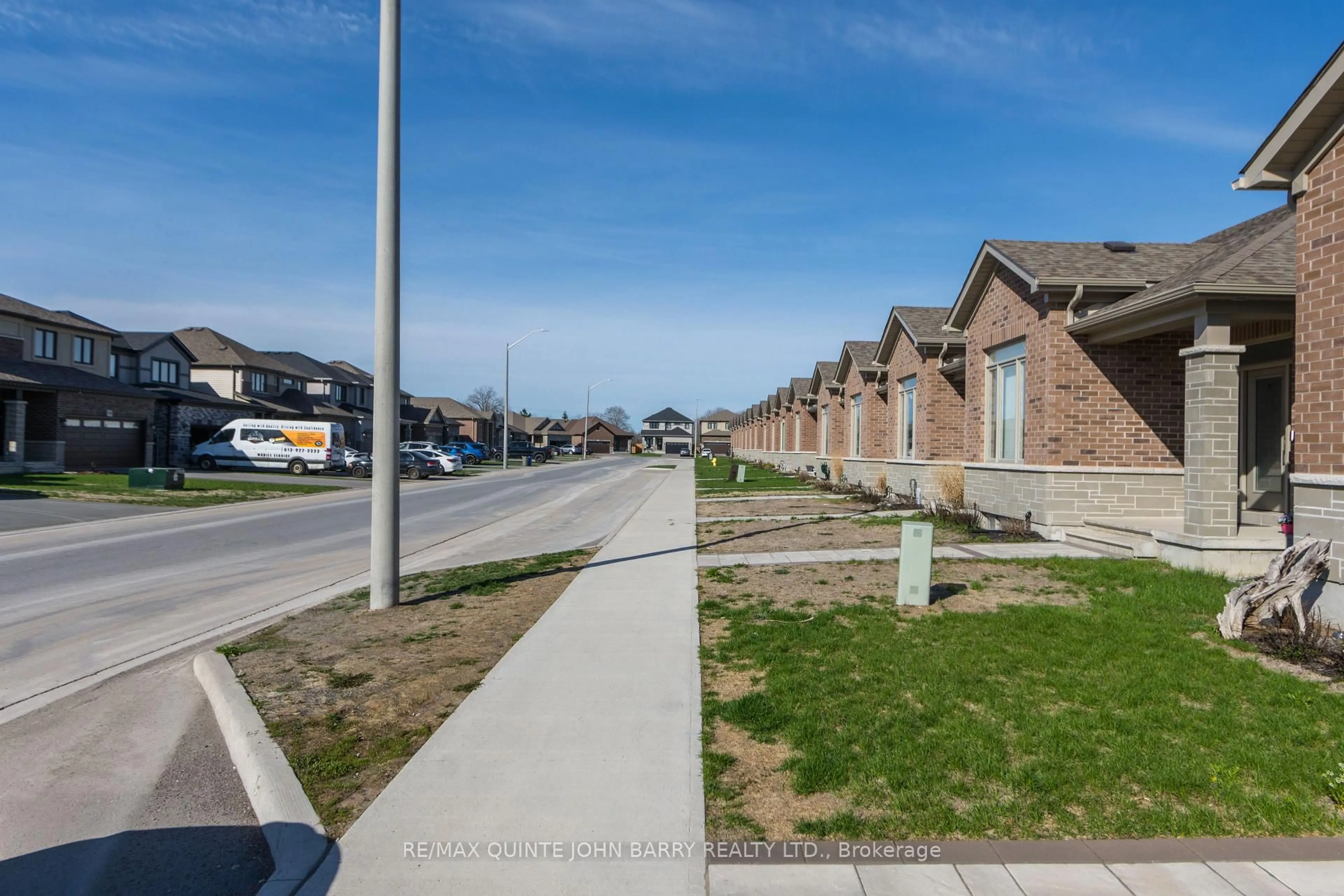 A pic from outside/outdoor area/front of a property/back of a property/a pic from drone, street for 55 Athabaska Dr, Belleville Ontario K8N 0T1