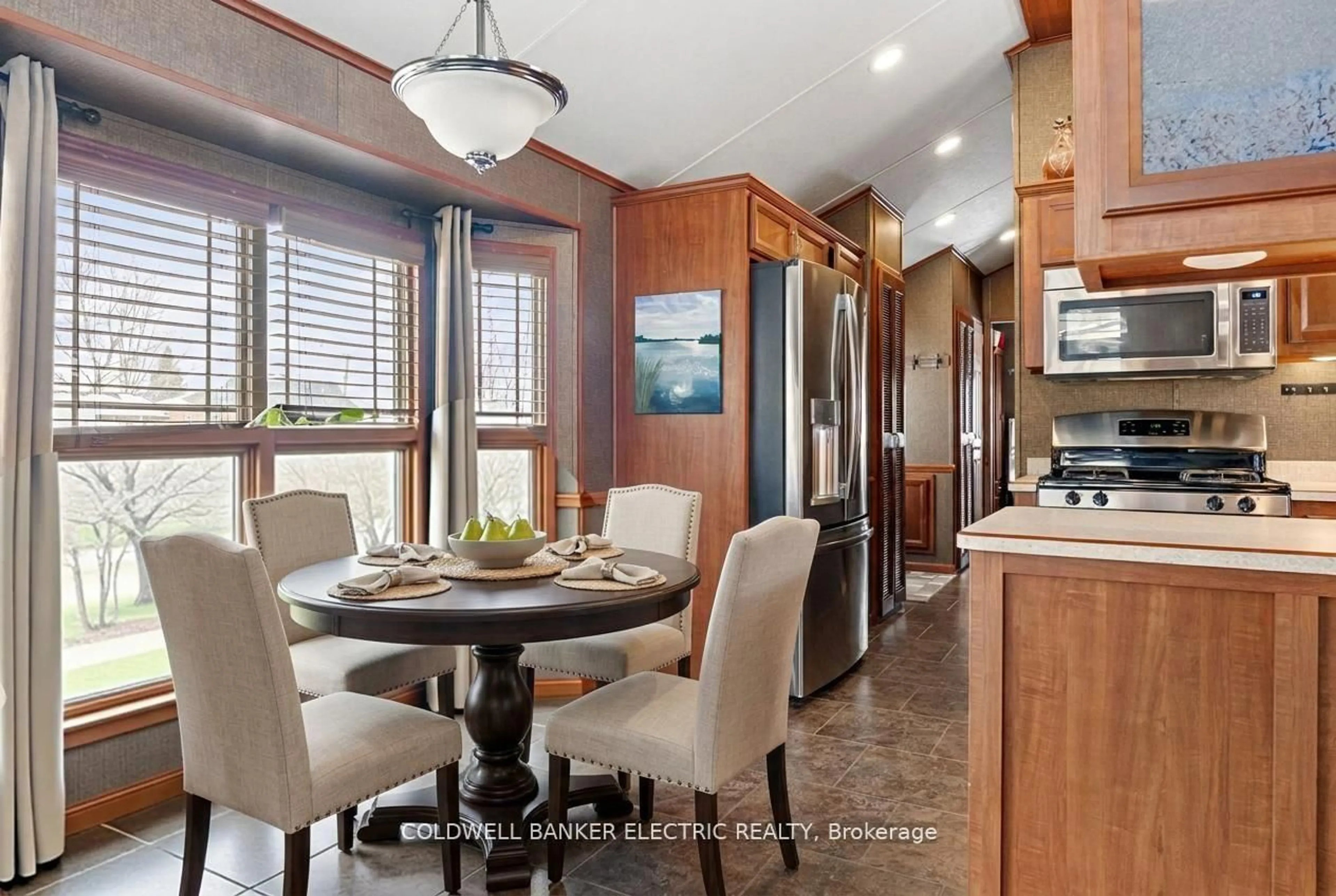 Dining room, unknown for 5139 Halstead Beach Rd #485B, Hamilton Township Ontario K0L 1E0