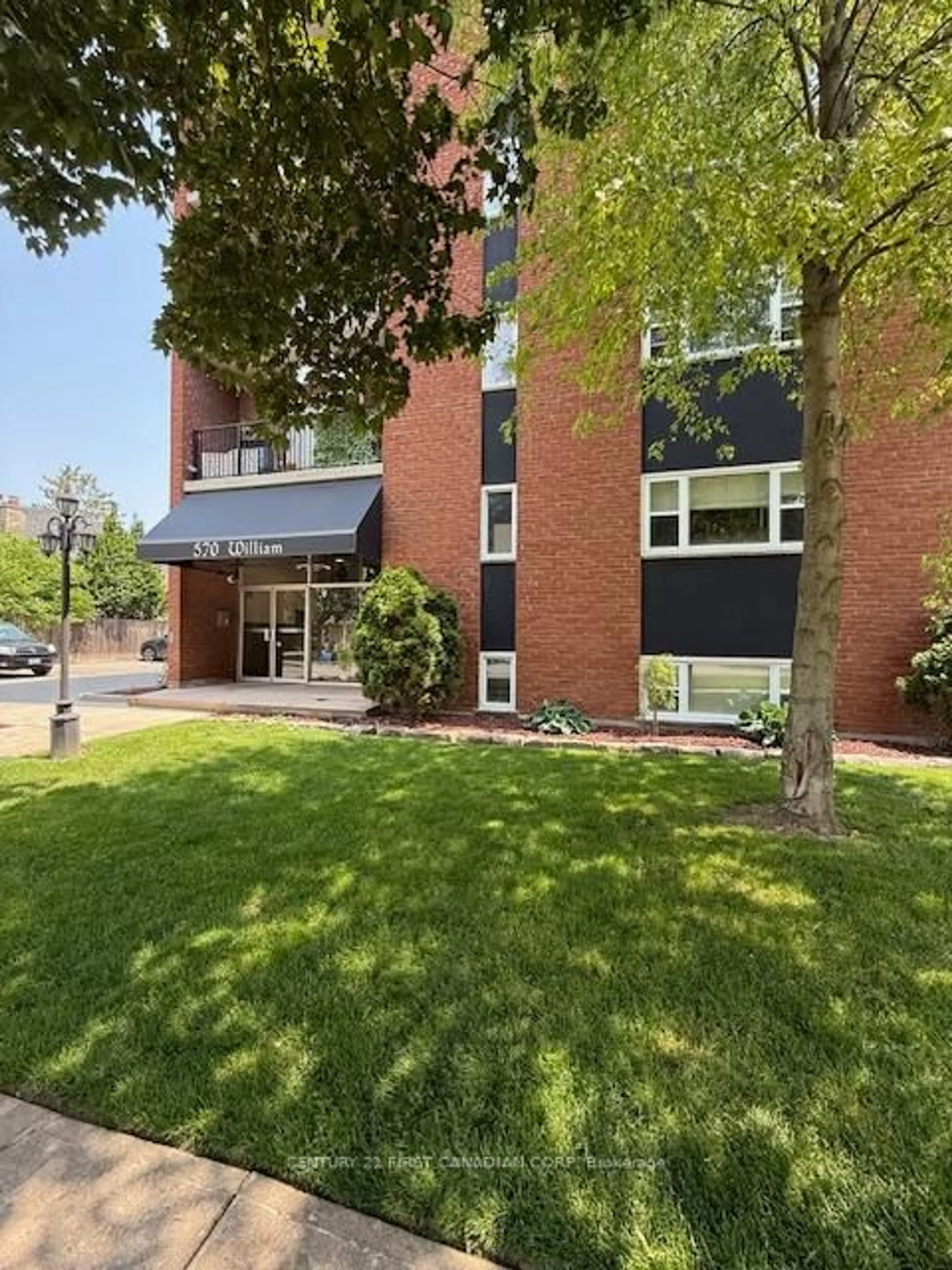 Home with brick exterior material, unknown for 570 William St #401, London East Ontario N6B 3E9