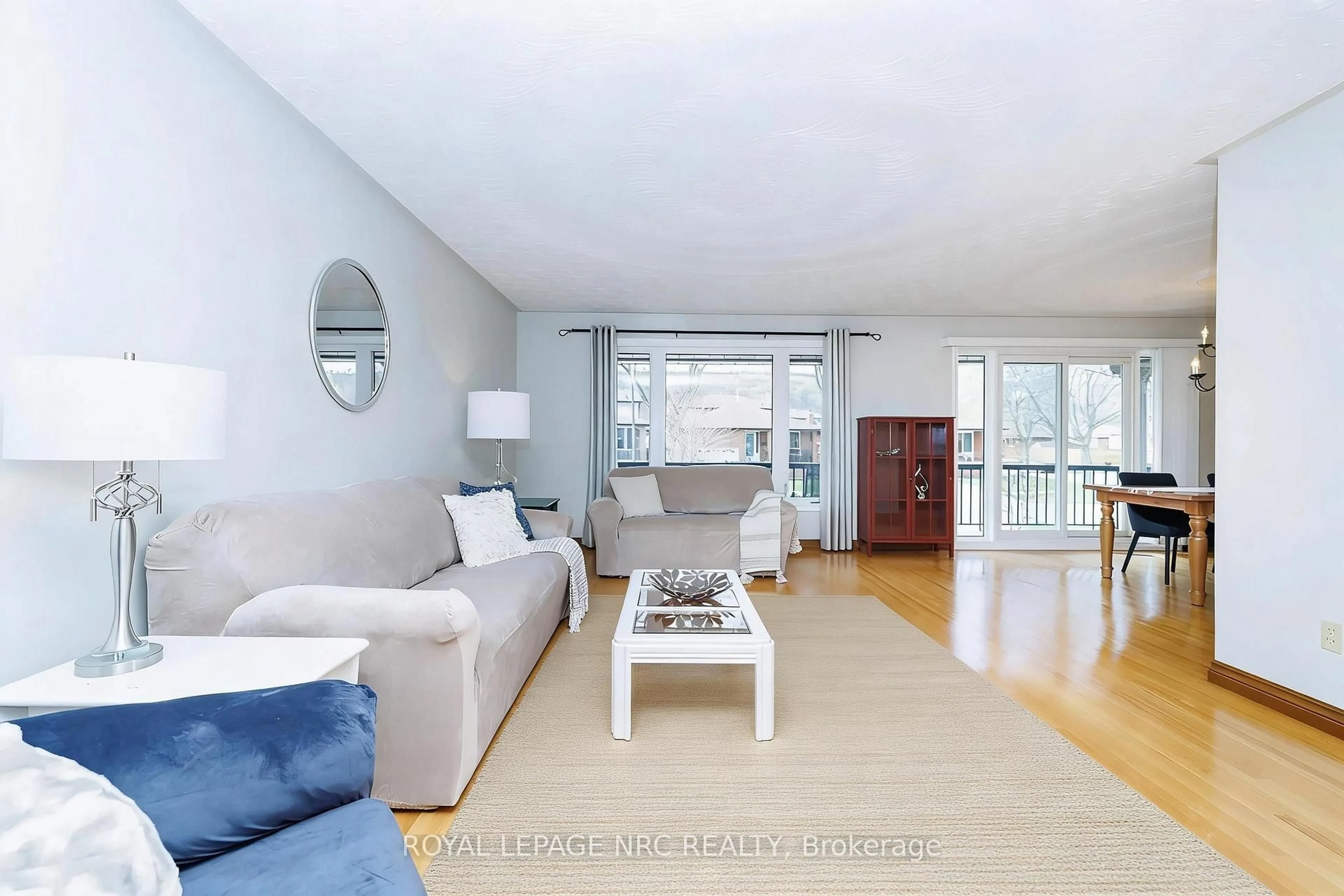 Living room with furniture, unknown for 5 Royce Ave, Hamilton Ontario L8G 4C9