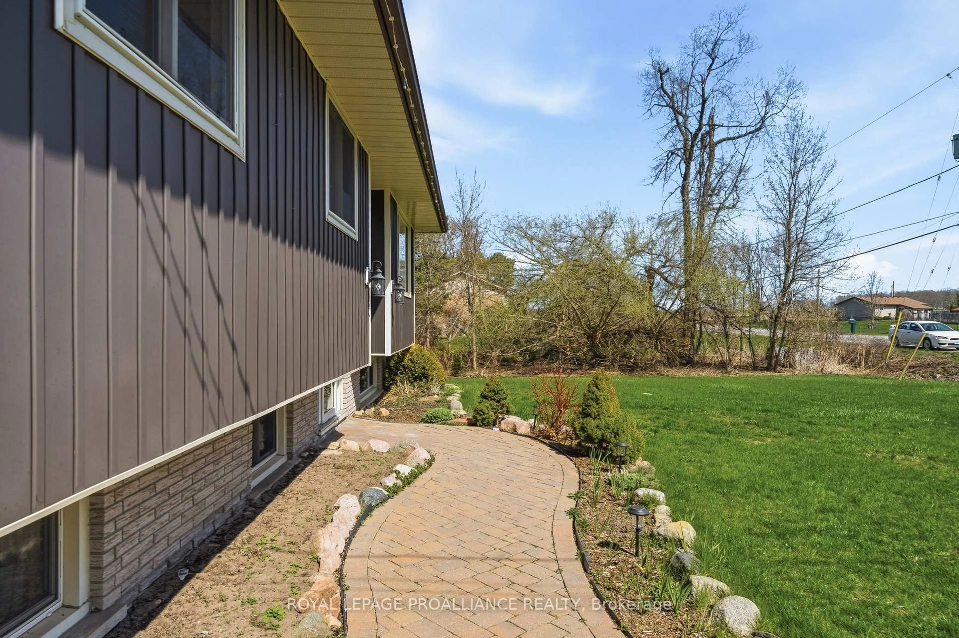Patio, water/lake/river/ocean view for 585 Lester Rd, Trenton Ontario K8V 5P8