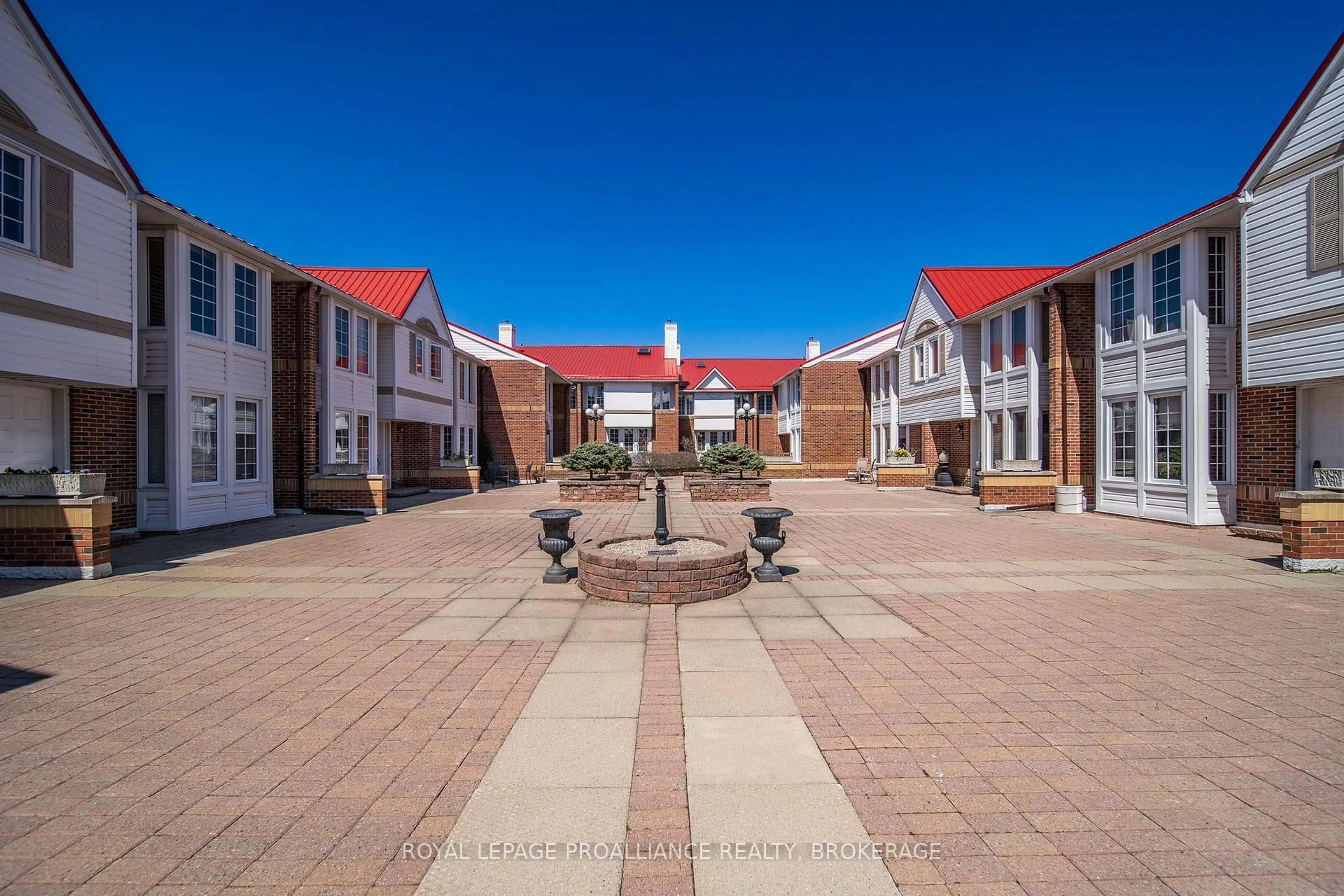A pic from outside/outdoor area/front of a property/back of a property/a pic from drone, unknown for 1 Place D'armes #66, Kingston Ontario K7K 6S4