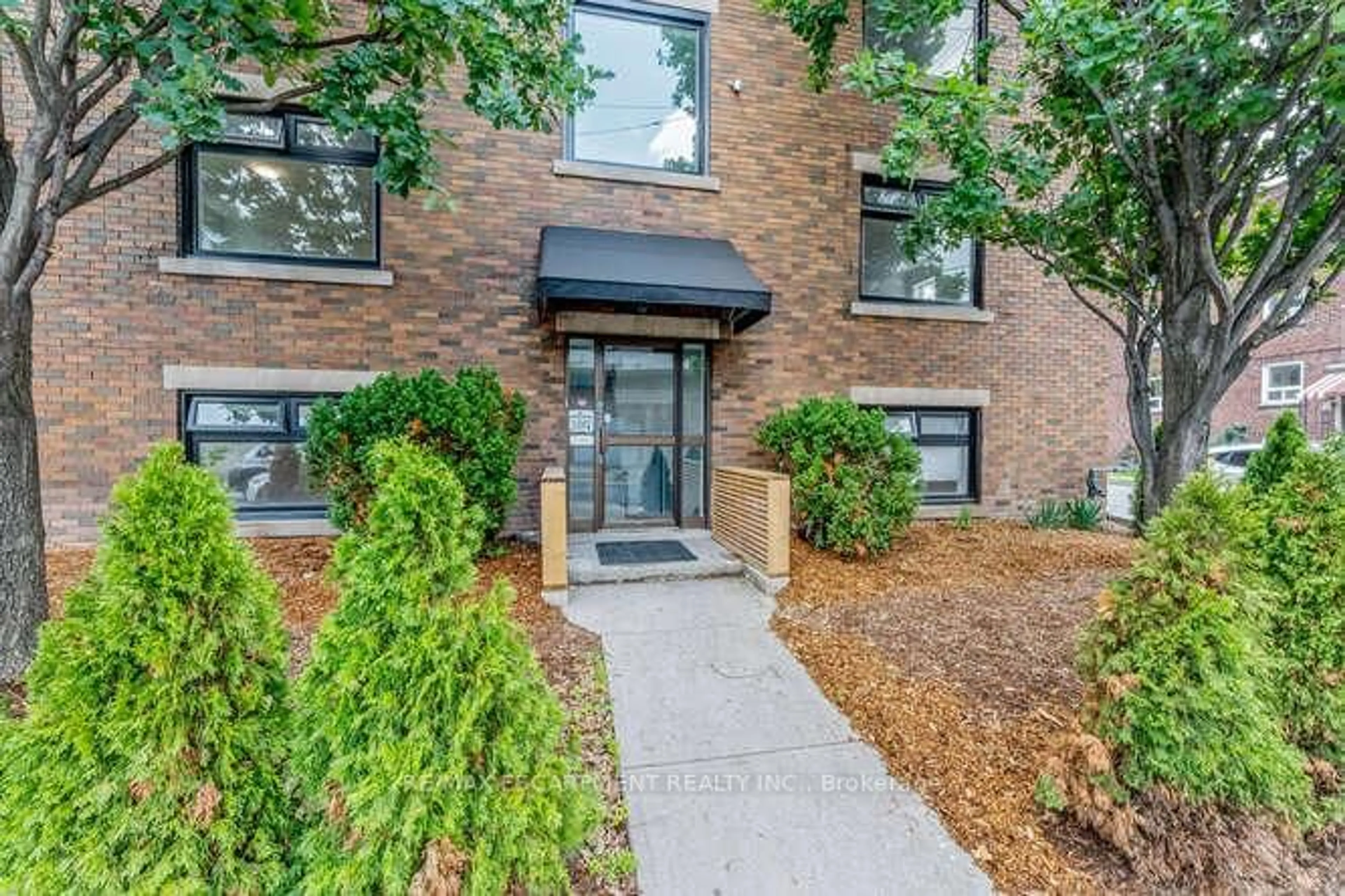 Unknown for 127 Victoria Ave, Hamilton Ontario L8N 2S9