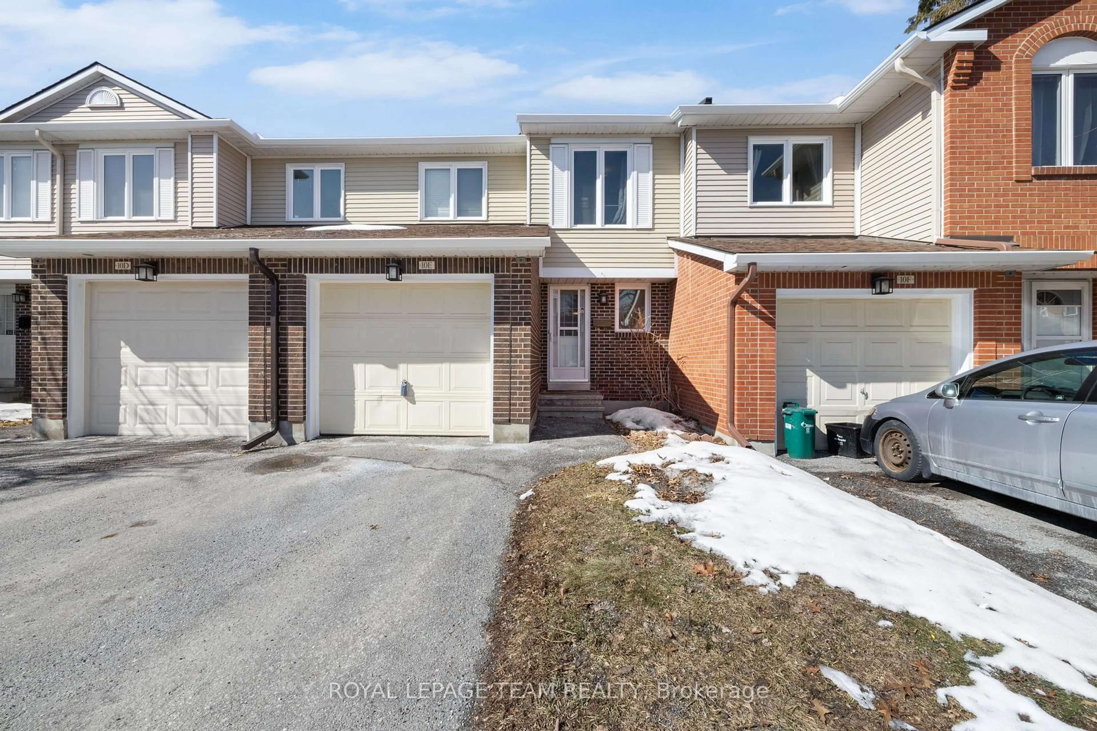 A pic from outside/outdoor area/front of a property/back of a property/a pic from drone, street for 10 Millrise Lane #E, Ottawa Ontario K2G 5E6