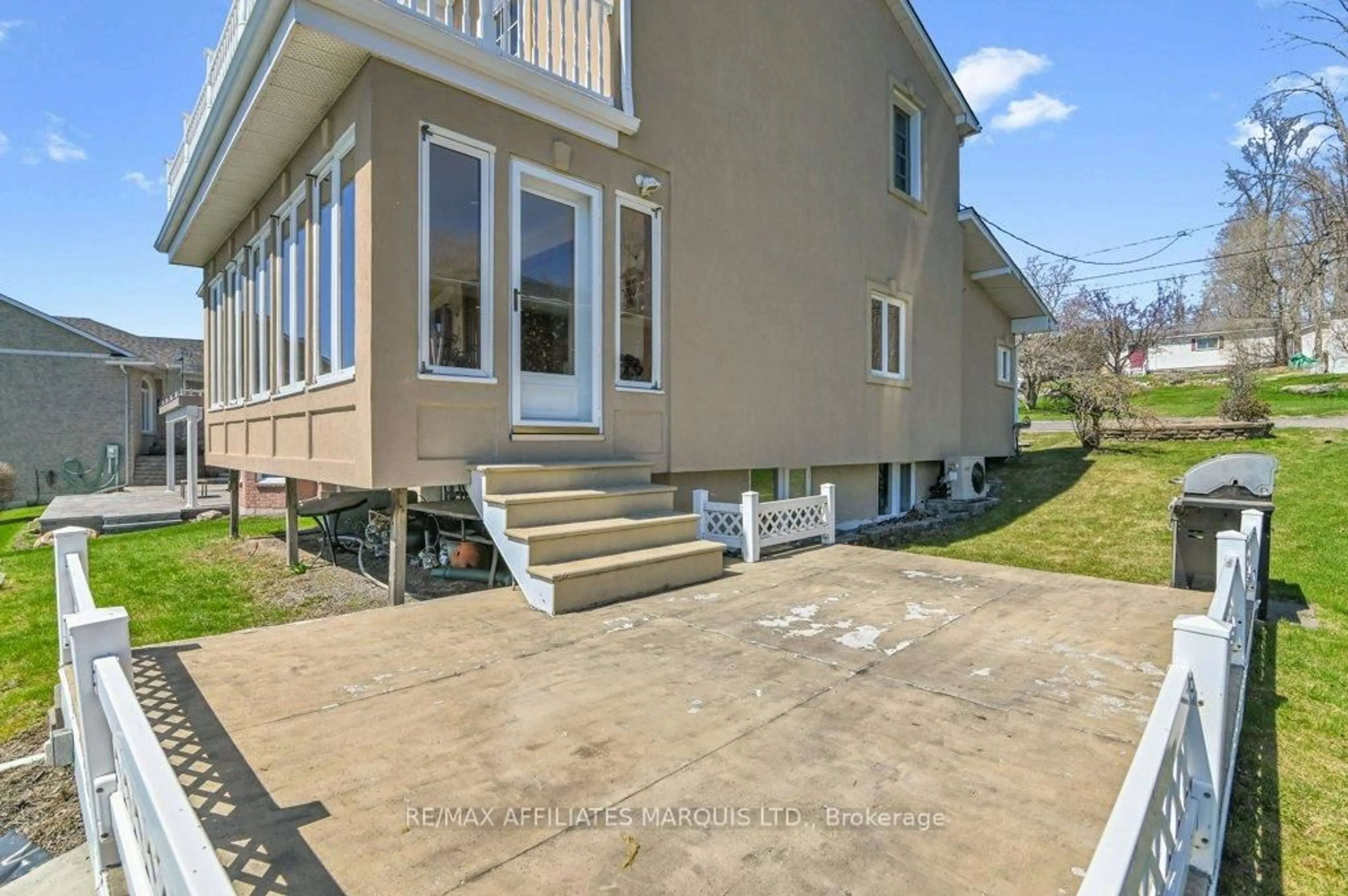 Unknown for 19564-4 County Rd 2 Rd, South Glengarry Ontario K0C 2E0