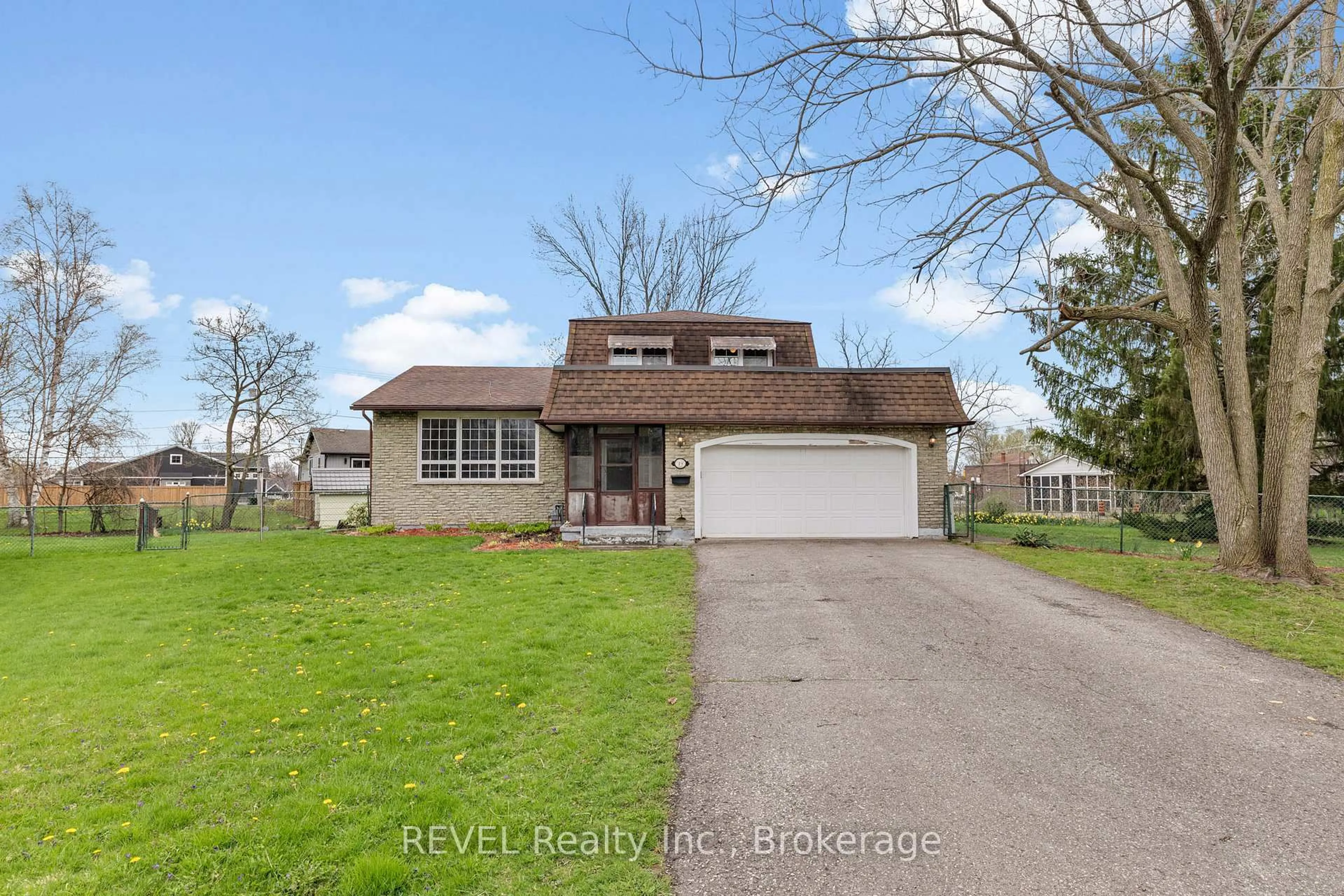 Unknown for 19 St George Crt, Fort Erie Ontario L0S 1B0