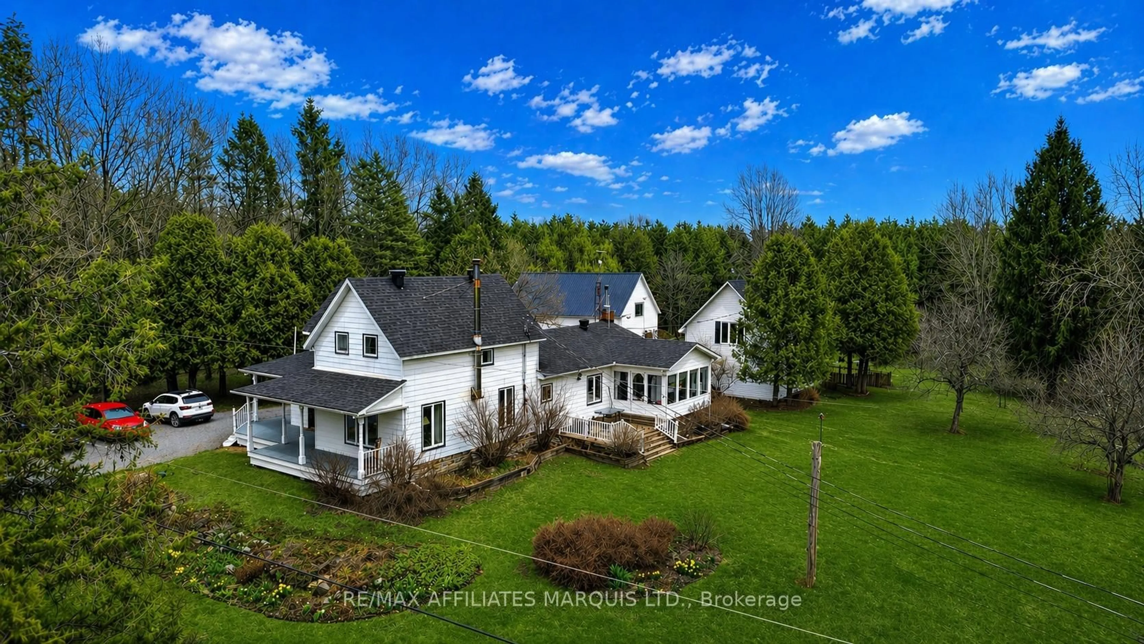 A pic from outside/outdoor area/front of a property/back of a property/a pic from drone, unknown for 19168 Kenyon Conc 1 Rd, North Glengarry Ontario K0C 1B0