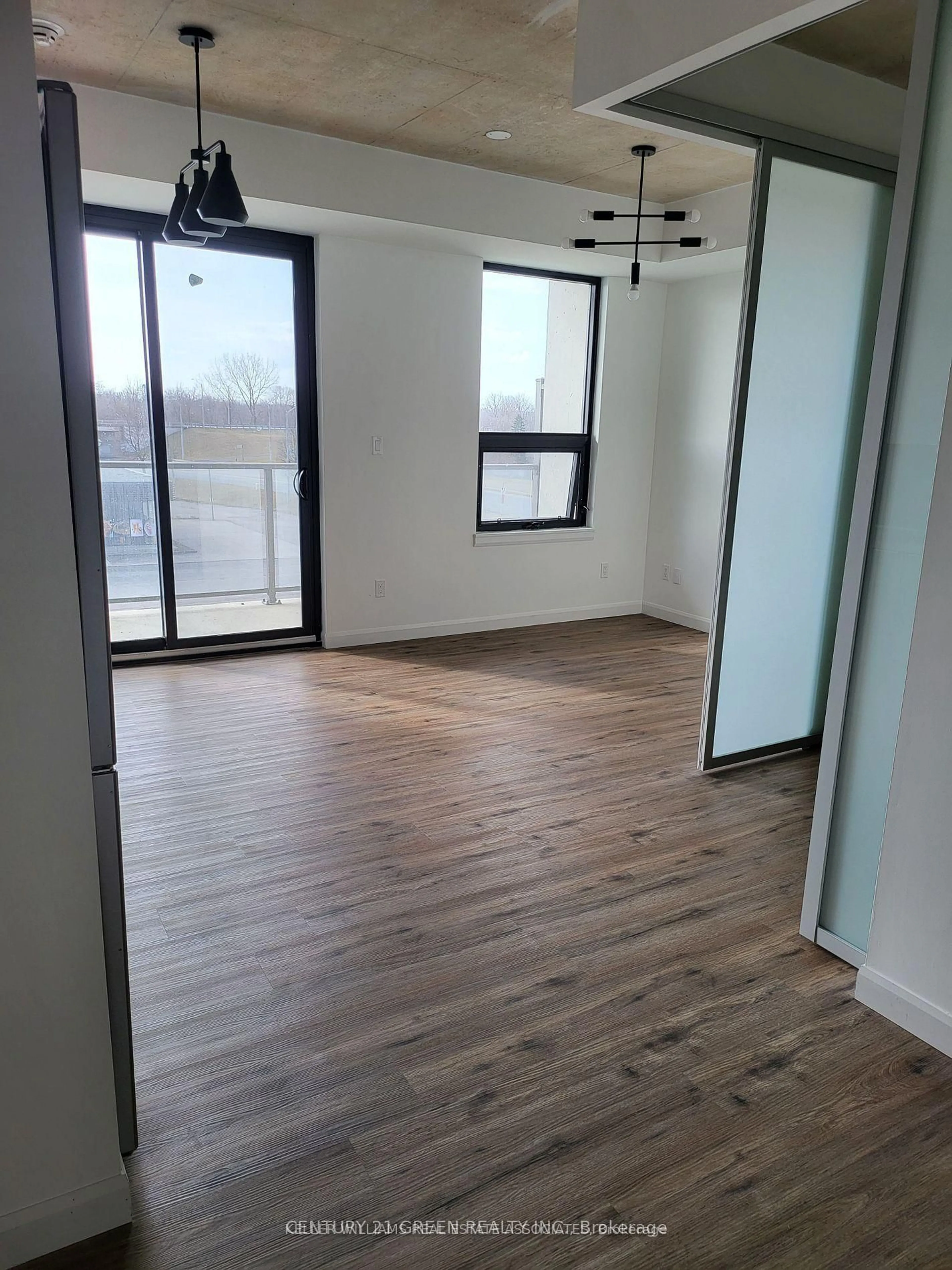 A pic of a room for 7 Erie Ave #309, Brantford Ontario N3S 0K5