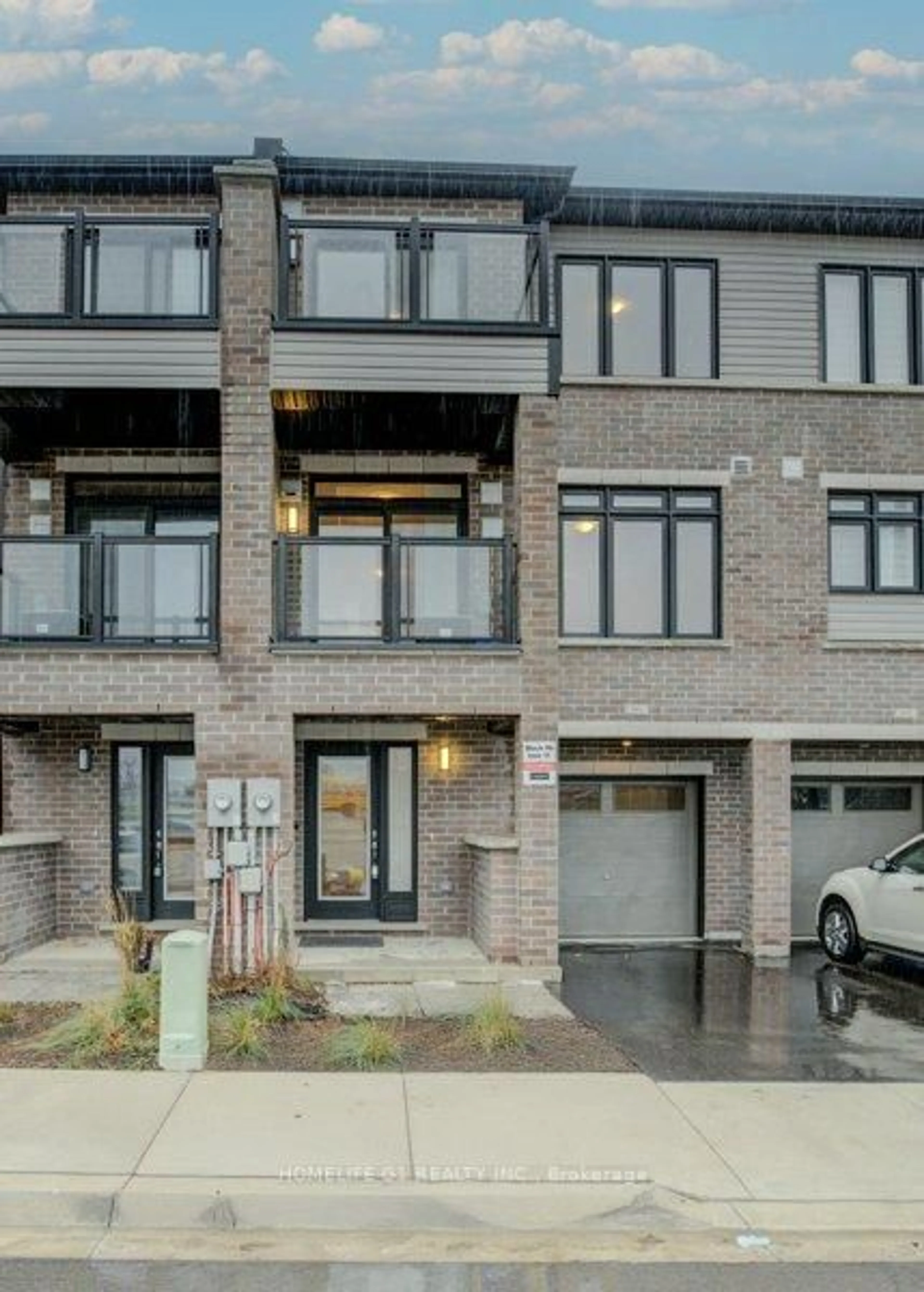 Home with brick exterior material, street for 585 Colborne St #611, Brantford Ontario N3S 0K4