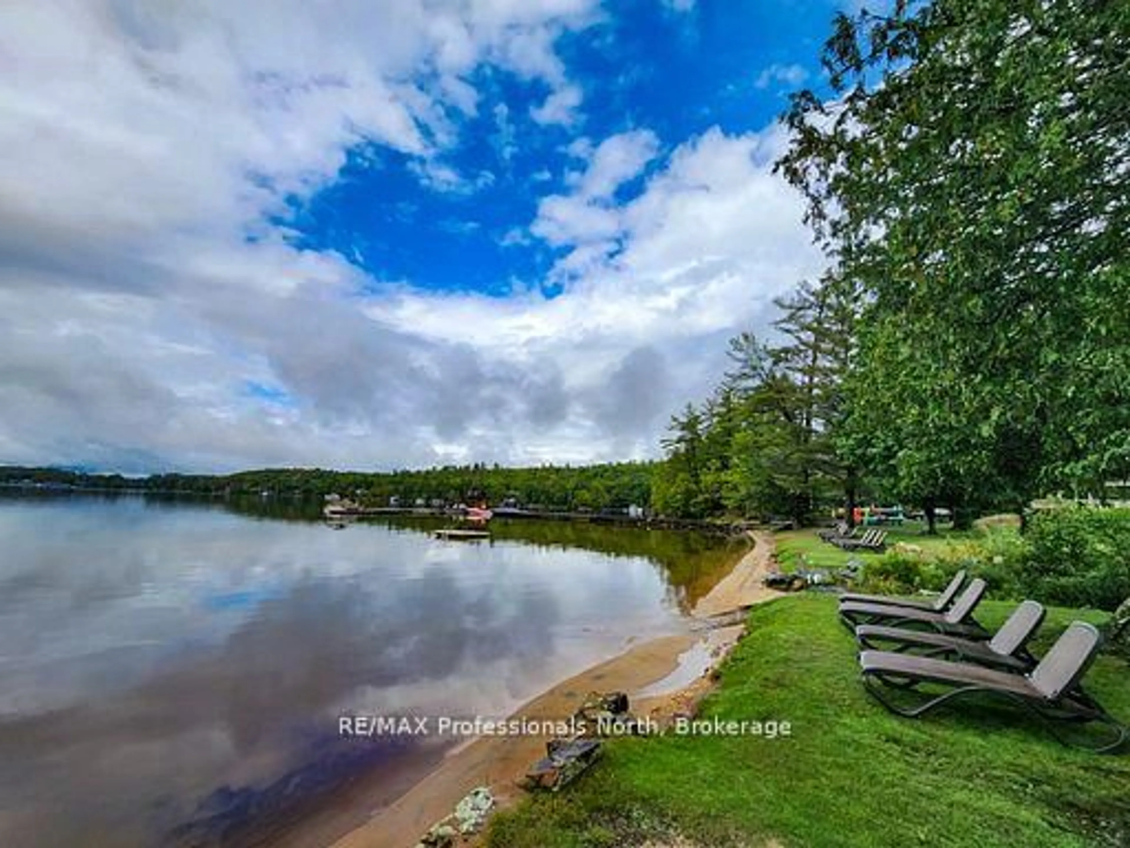 Unknown for 3876 MUSKOKA ROAD 118 #Sandfield 2, Week 10, Muskoka Lakes Ontario P0B 1J0