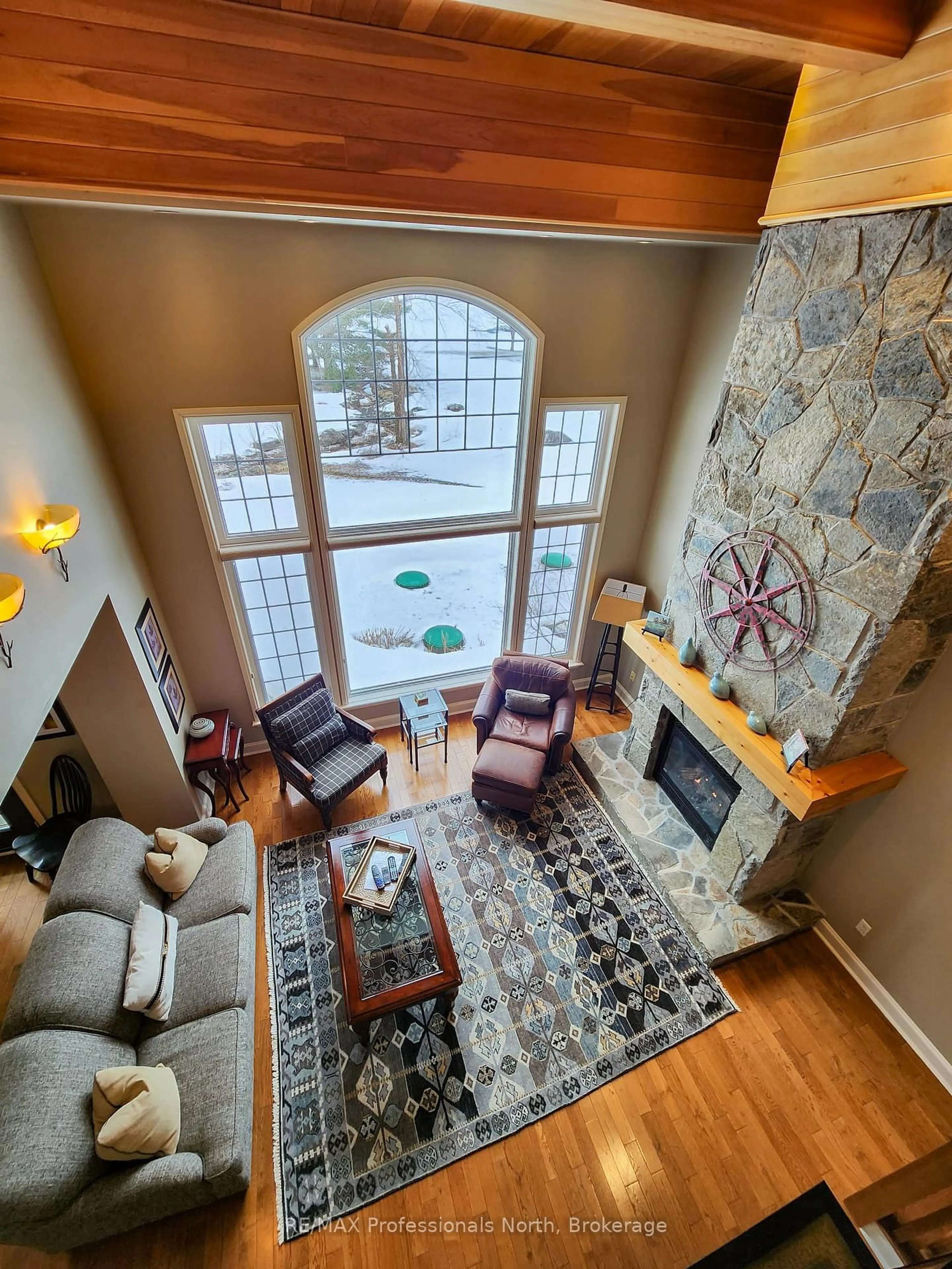 Living room with furniture, unknown for 3876 MUSKOKA 118 Rd #C6/W1, Muskoka Lakes Ontario P0B 1J0