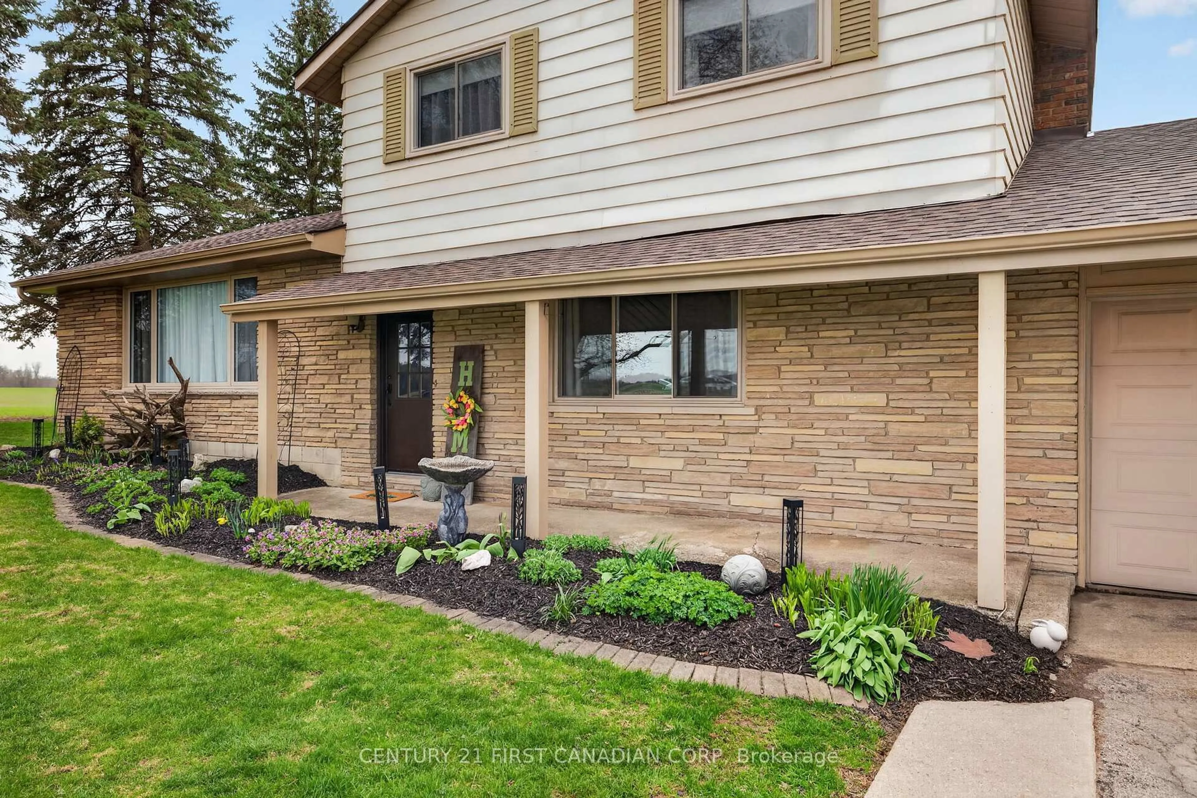 Home with brick exterior material, street for 8889 Hacienda Rd, Malahide Ontario N5H 2R1