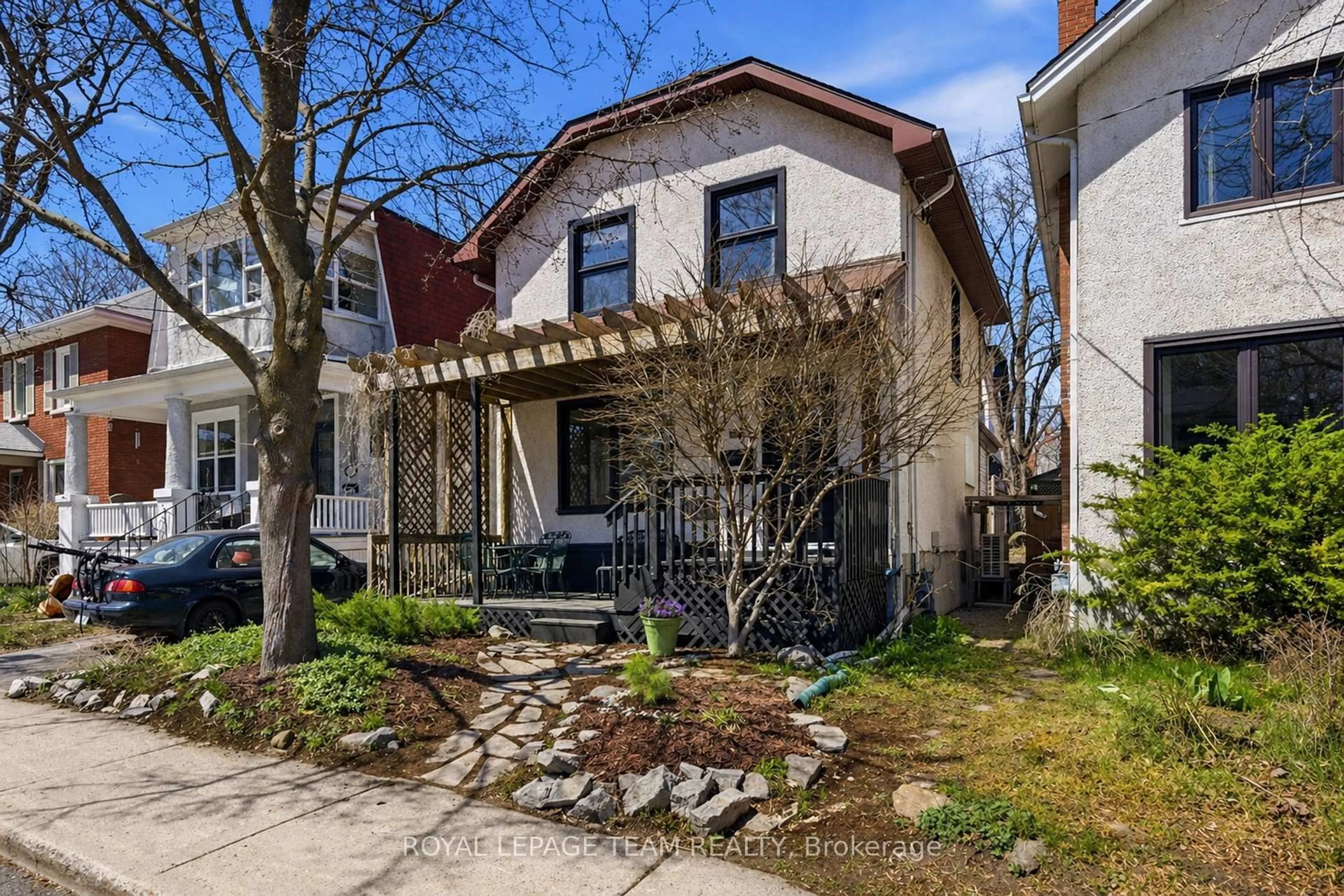 Home with brick exterior material, street for 47 Belmont Ave, Ottawa Ontario K1S 0V2