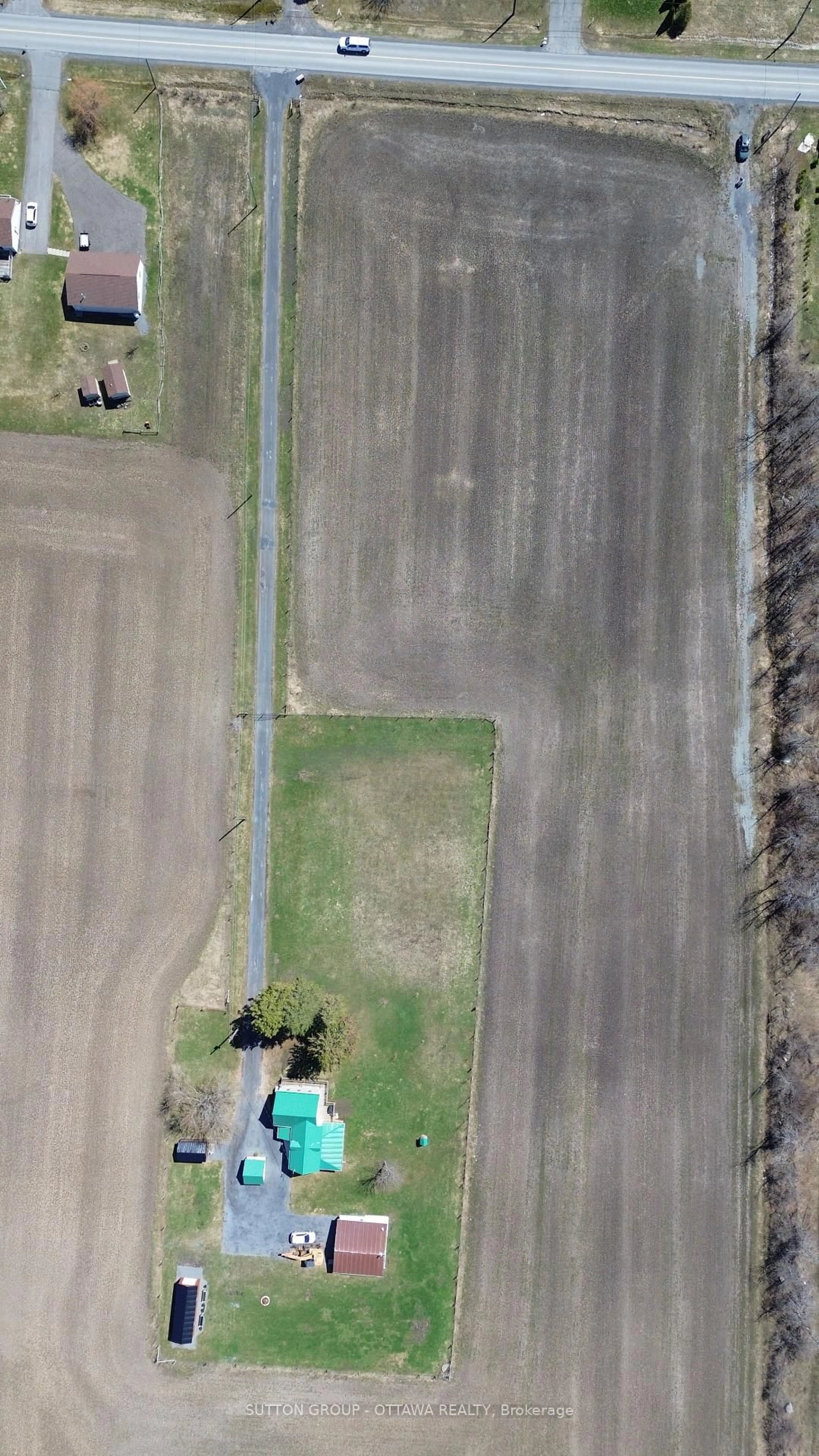 A pic from outside/outdoor area/front of a property/back of a property/a pic from drone, street for 17389 Mcphail Rd, South Stormont Ontario K0C 2A0