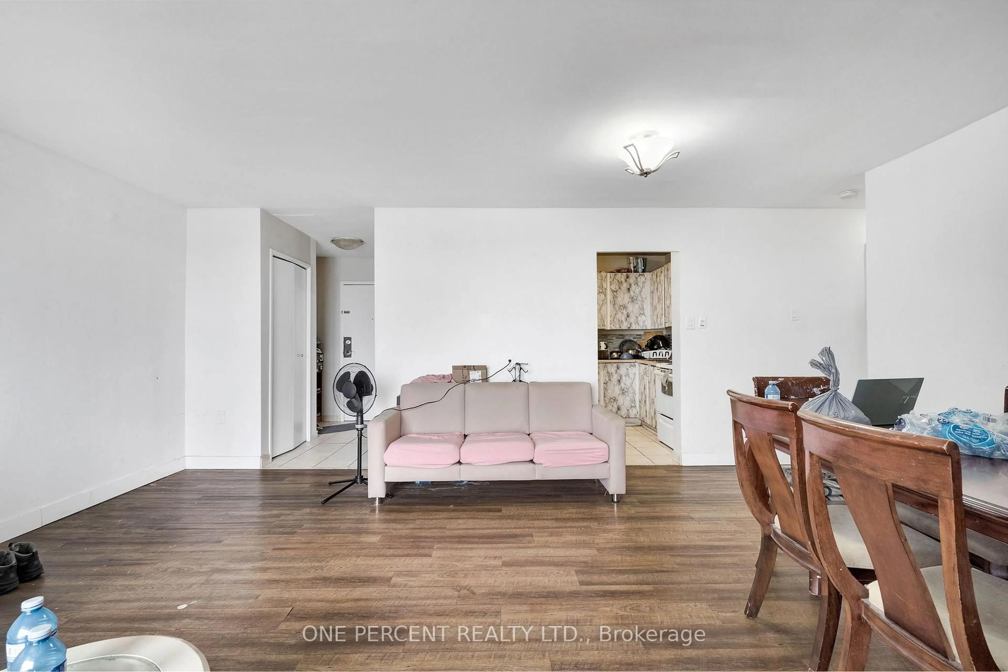 Unknown for 563 Mornington Ave #1002, London East Ontario N5Y 4T8