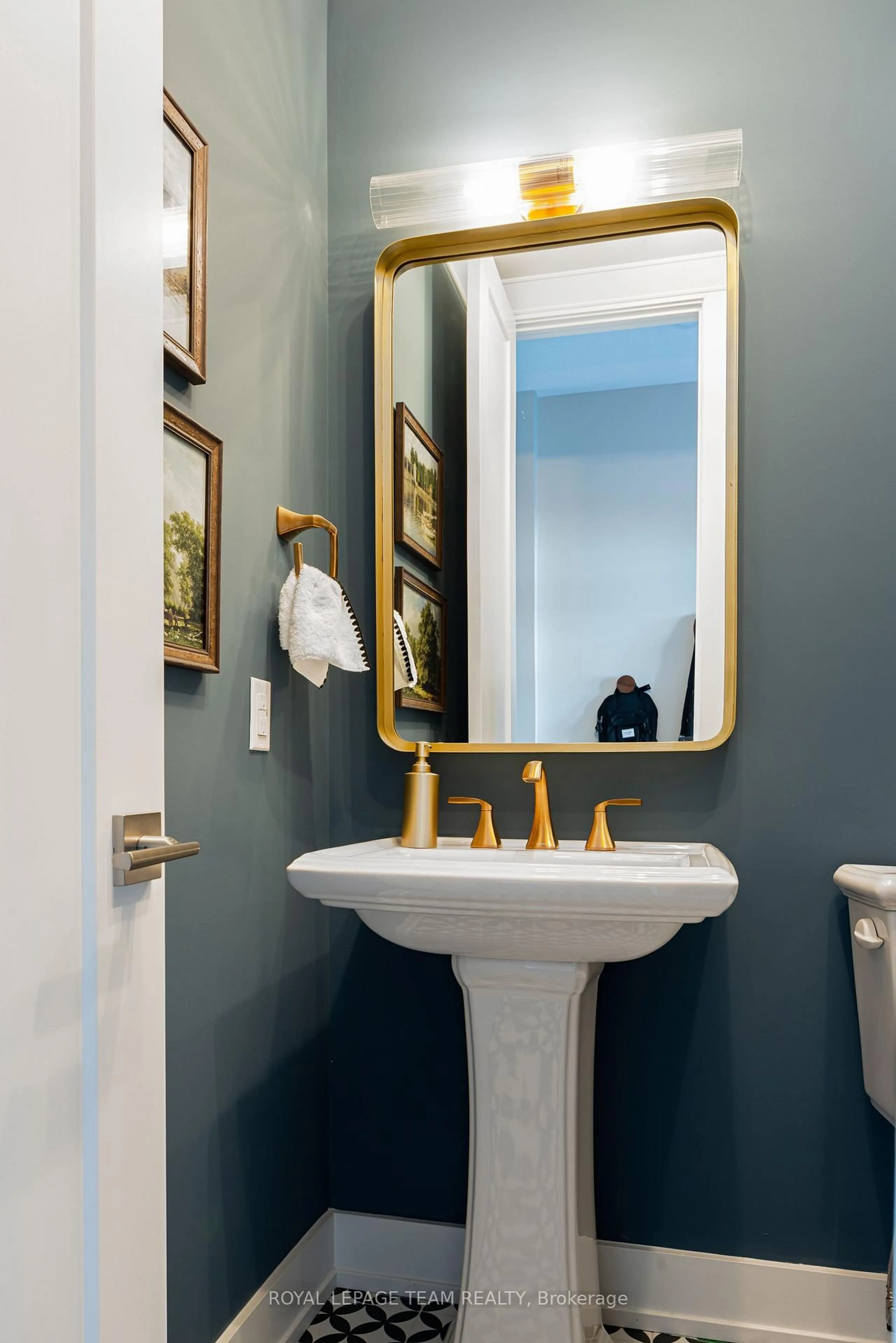 Contemporary bathroom, ceramic/tile floor for Lot 3637 De Pencier Dr, North Grenville Ontario K0G 1J0