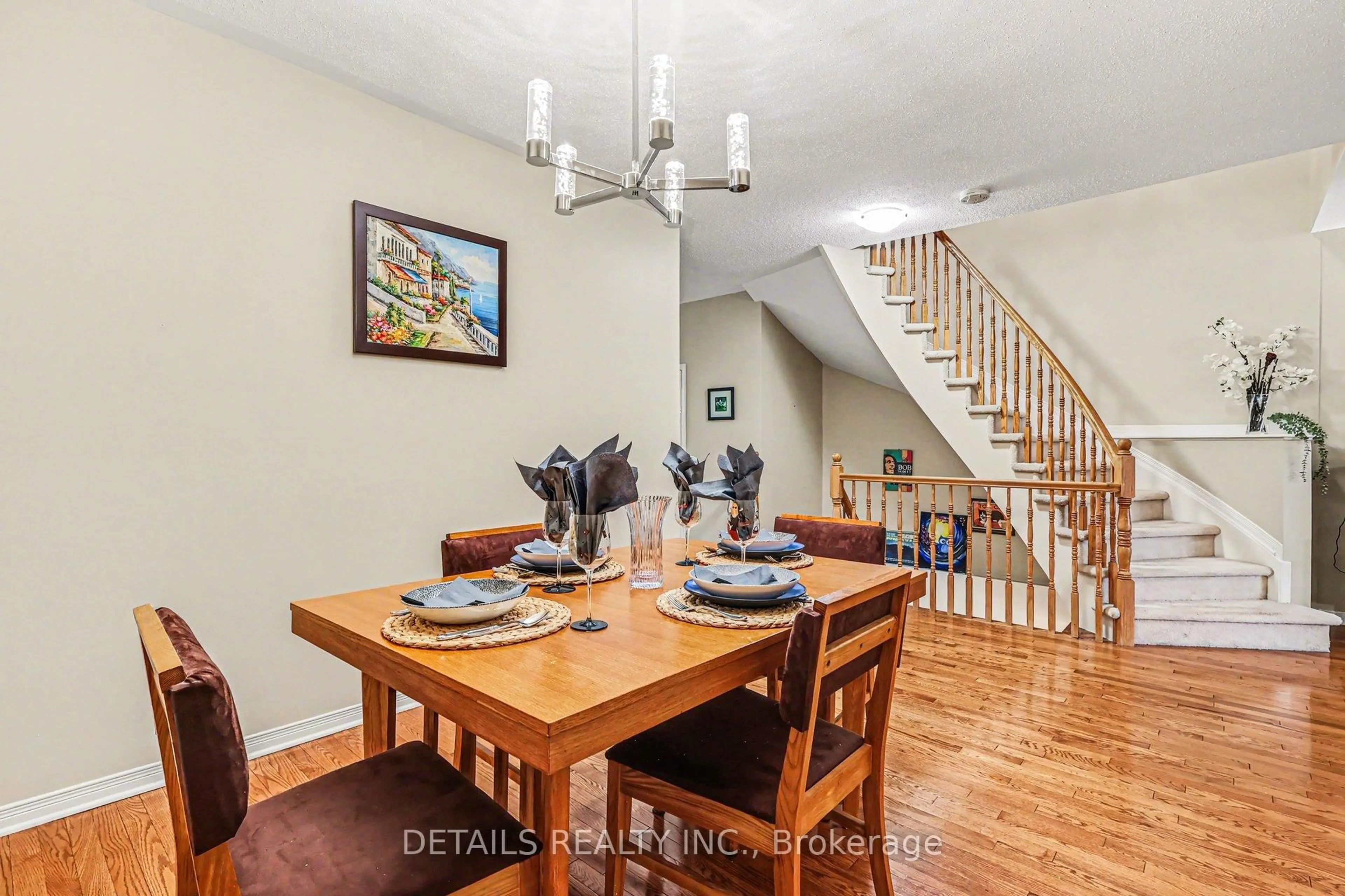 Dining room, unknown for 1109 Brasseur Cres, Orleans Ontario K4A 5A2