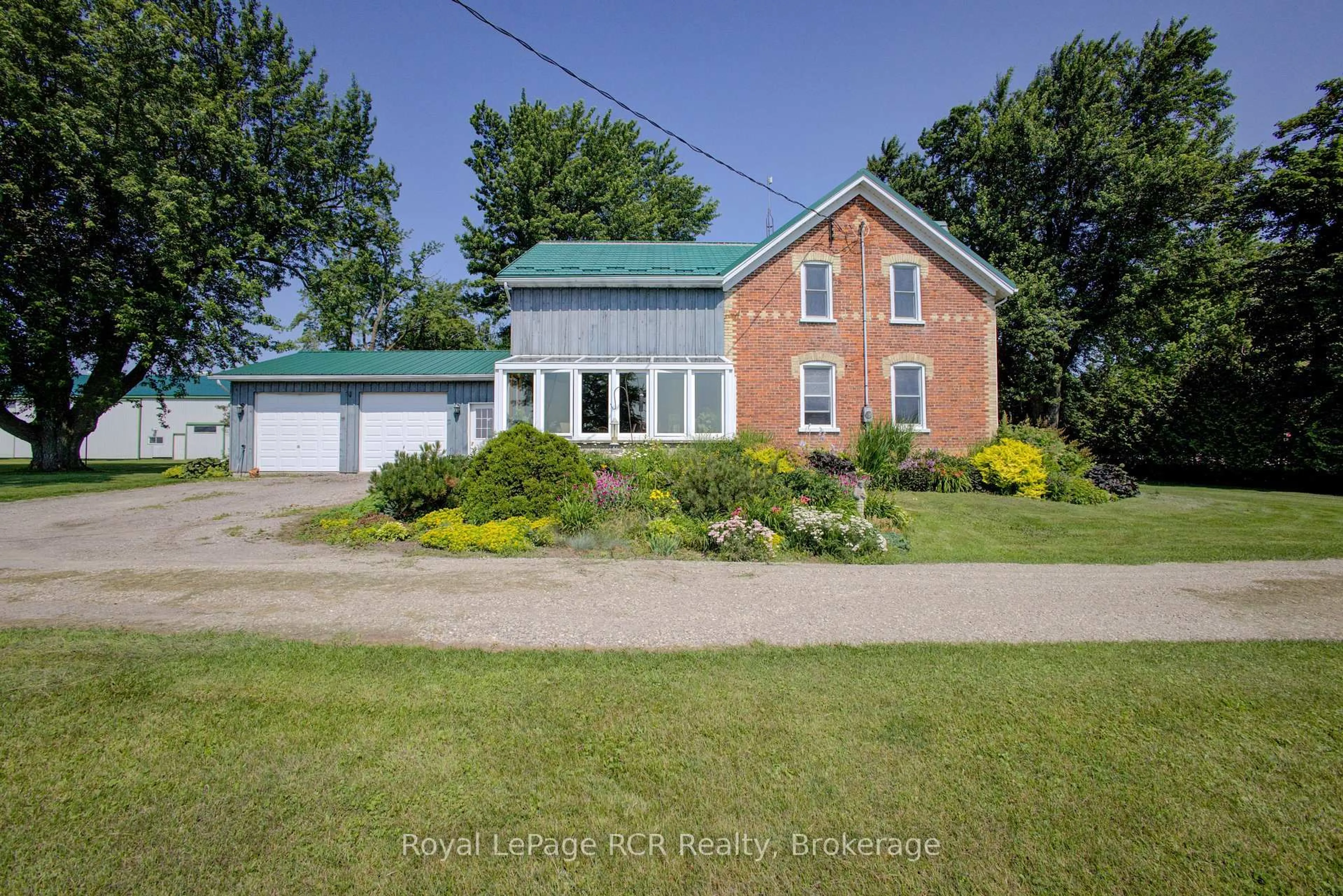 A pic from outside/outdoor area/front of a property/back of a property/a pic from drone, unknown for 7120 Sixth Line, Centre Wellington Ontario N0B 1J0