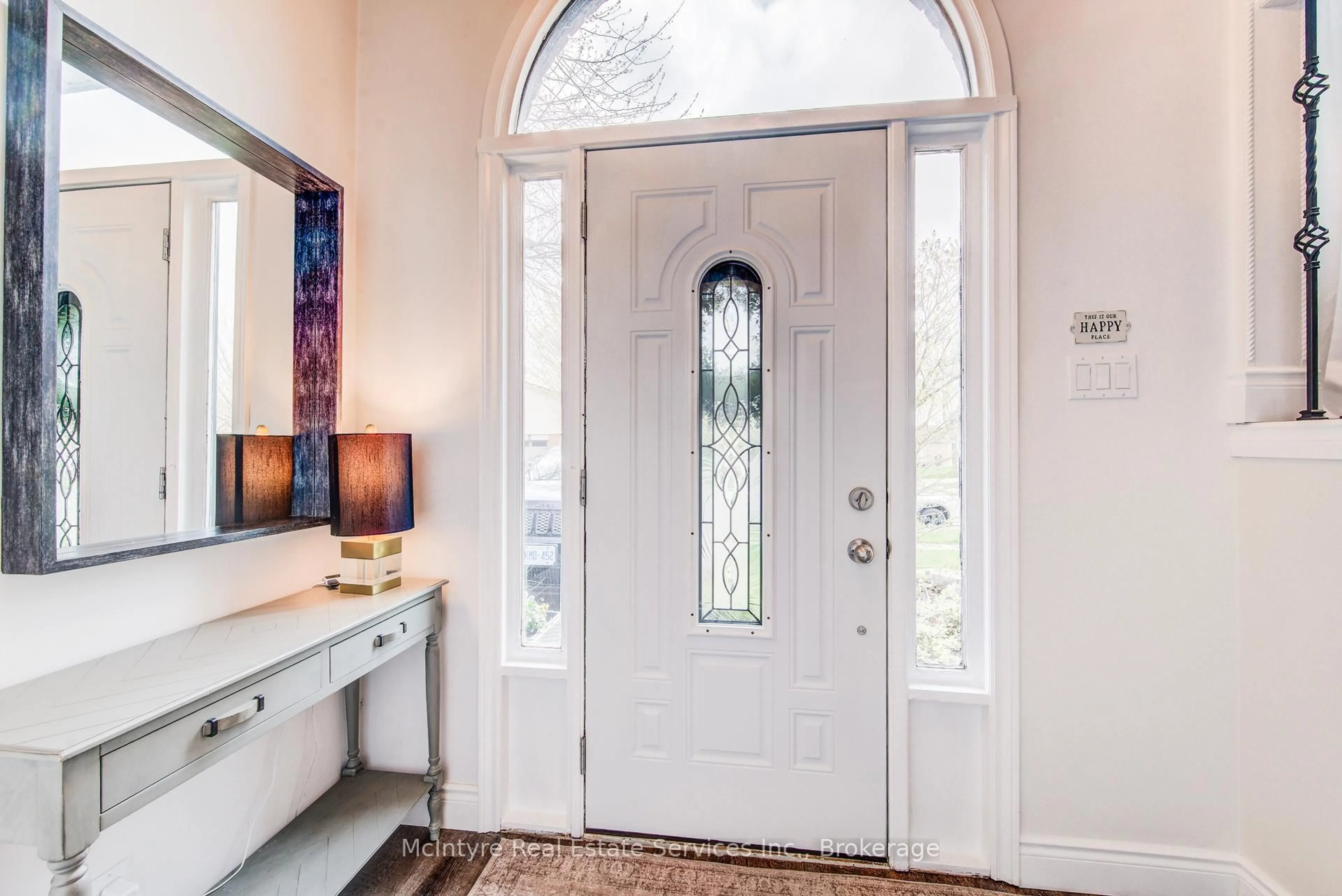 Indoor entryway for 350 Auburn Dr, Waterloo Ontario N2K 3K9