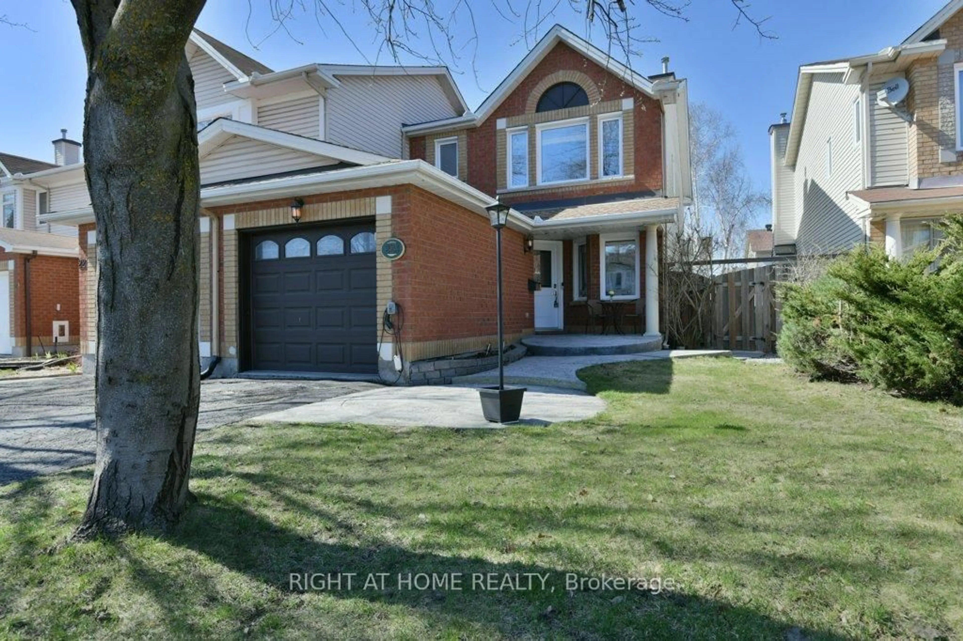 Unknown for 223 Longshire Circ, Ottawa Ontario K2J 4K8
