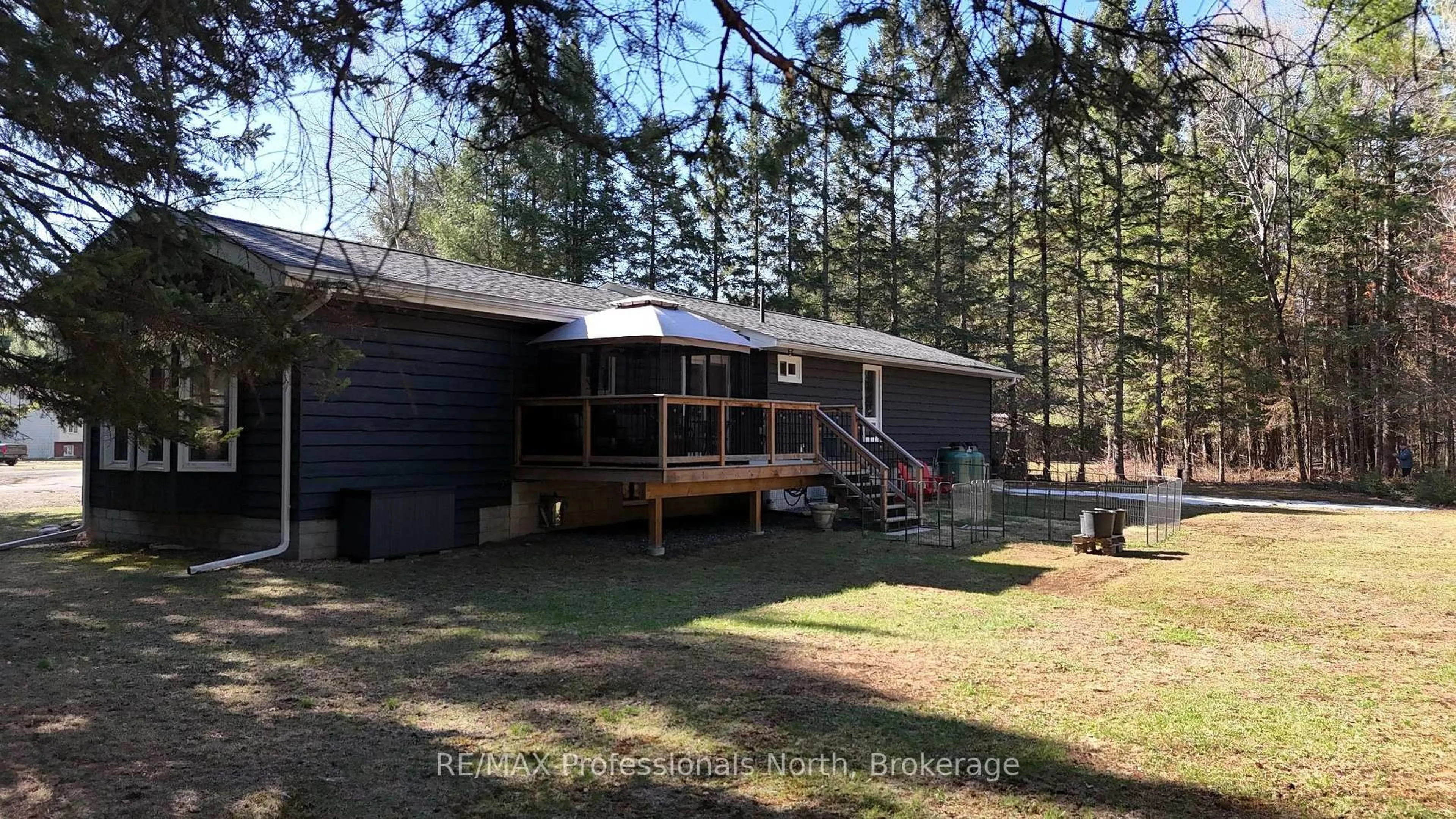 A pic from outside/outdoor area/front of a property/back of a property/a pic from drone, unknown for 1041 Winding Creek Rd, Minden Hills Ontario K0M 2K0