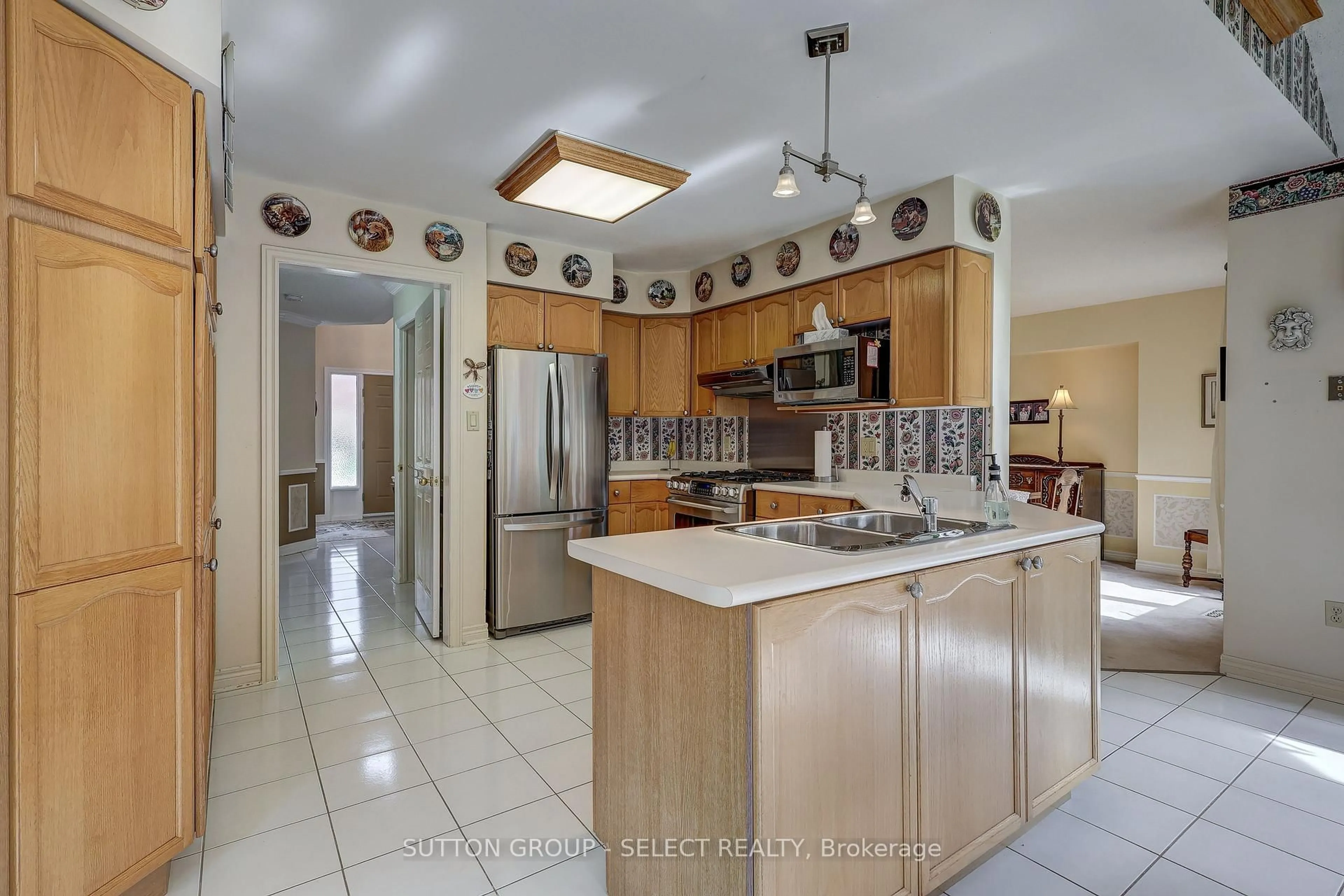 Unknown for 462 Ambleside Dr, London North Ontario N6G 4W9