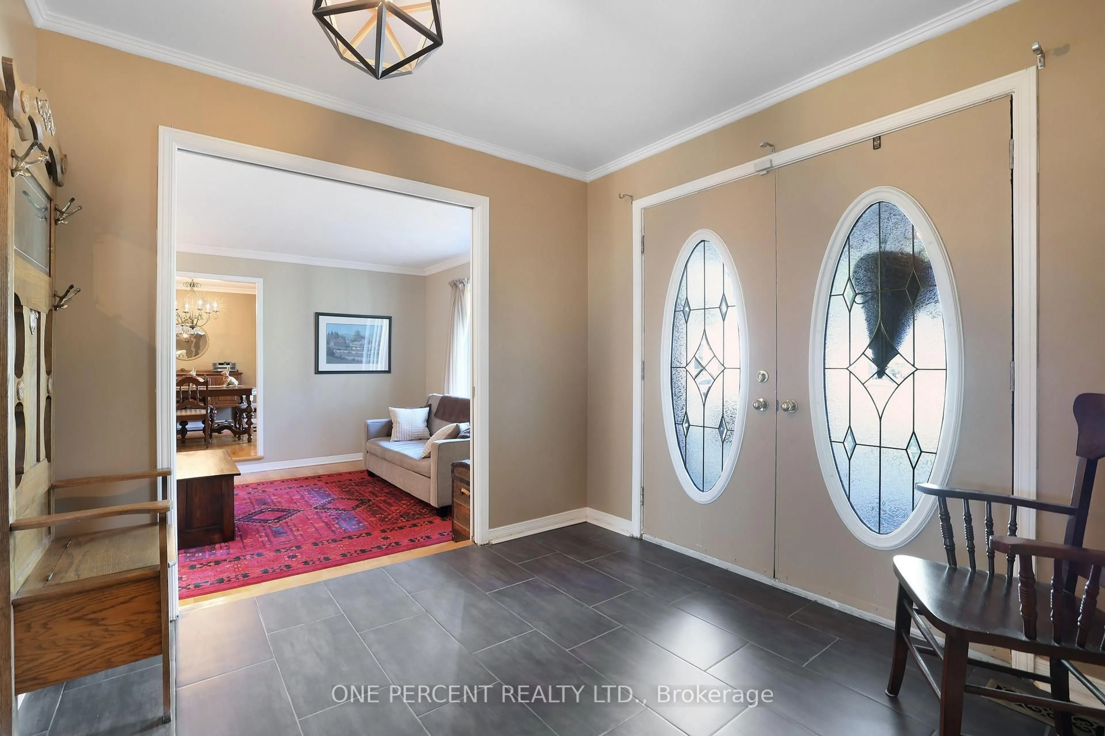 Indoor entryway for 1267 Randboro Cres, Navan Ontario K4B 1K7