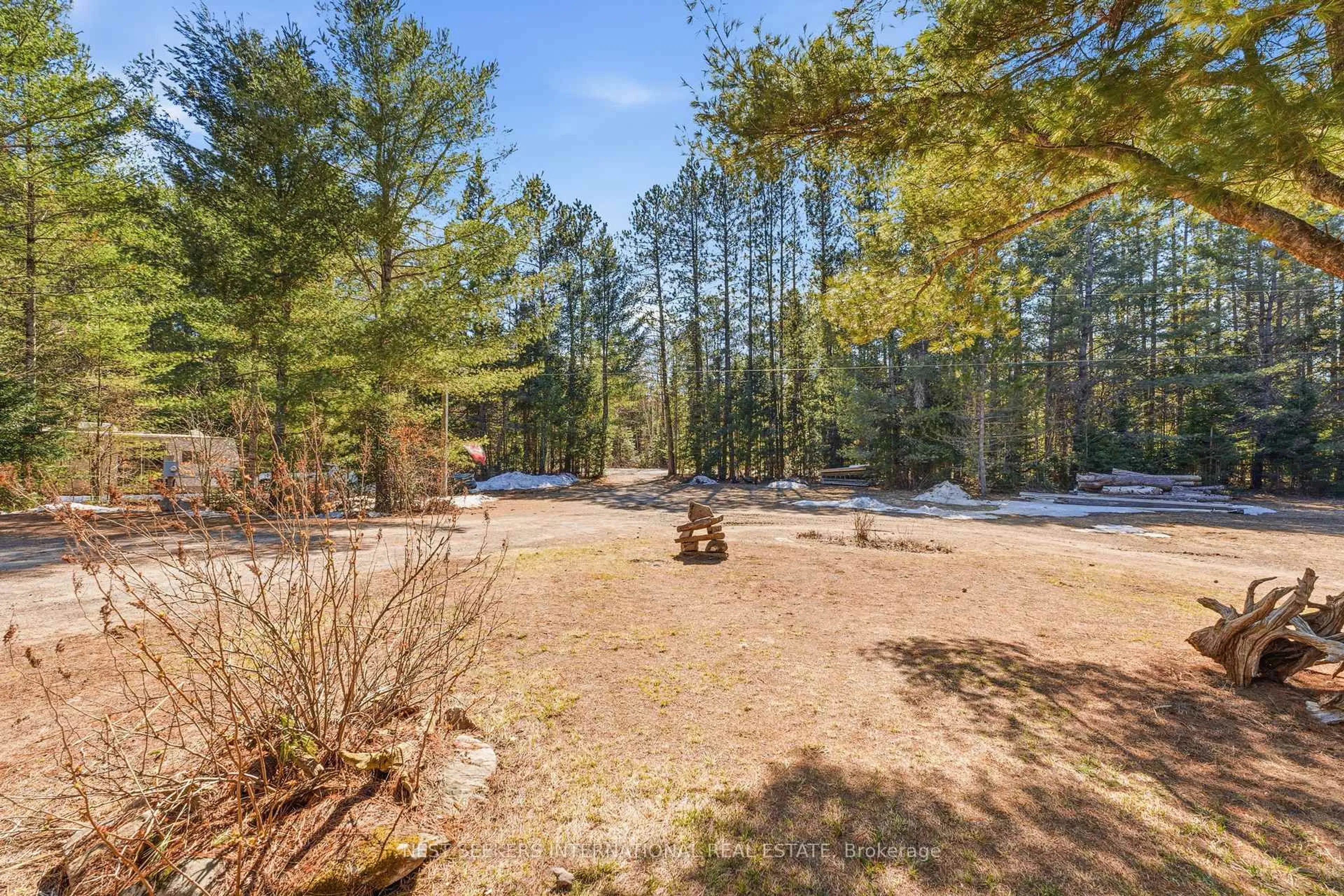 Unknown for 3184 Ravenscliffe Rd, Huntsville Ontario P1H 2J2